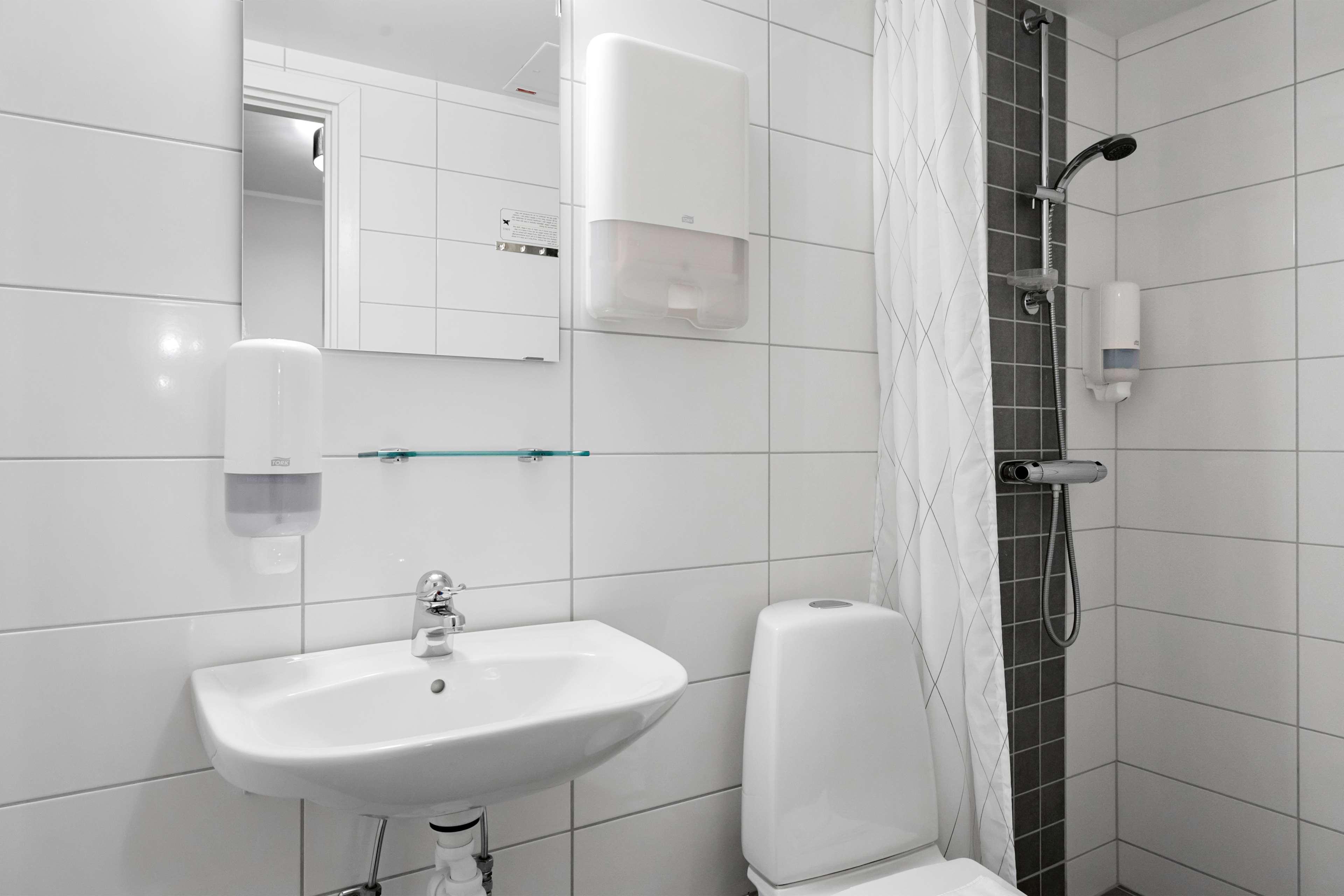 Single Room Without Window