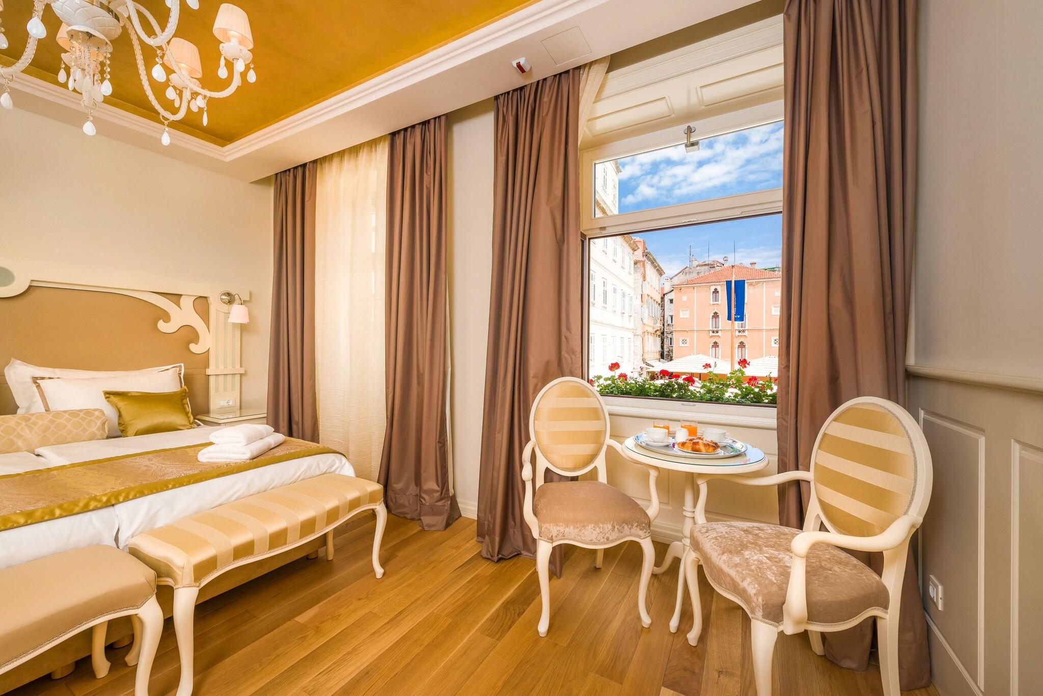 Double or Twin Luxury City View