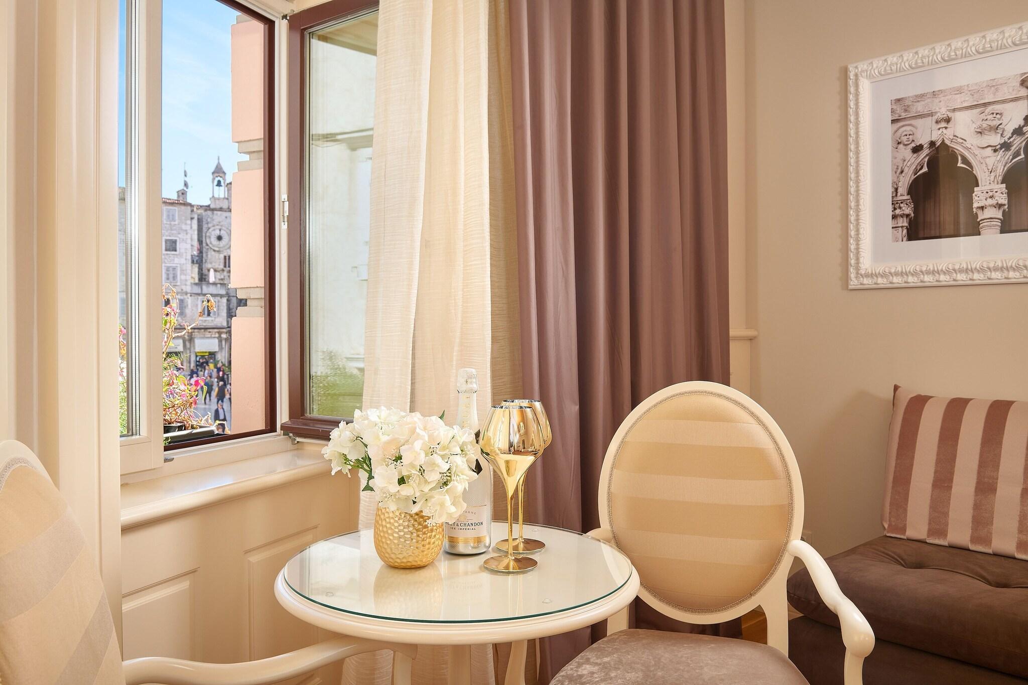 Double or Twin Superior