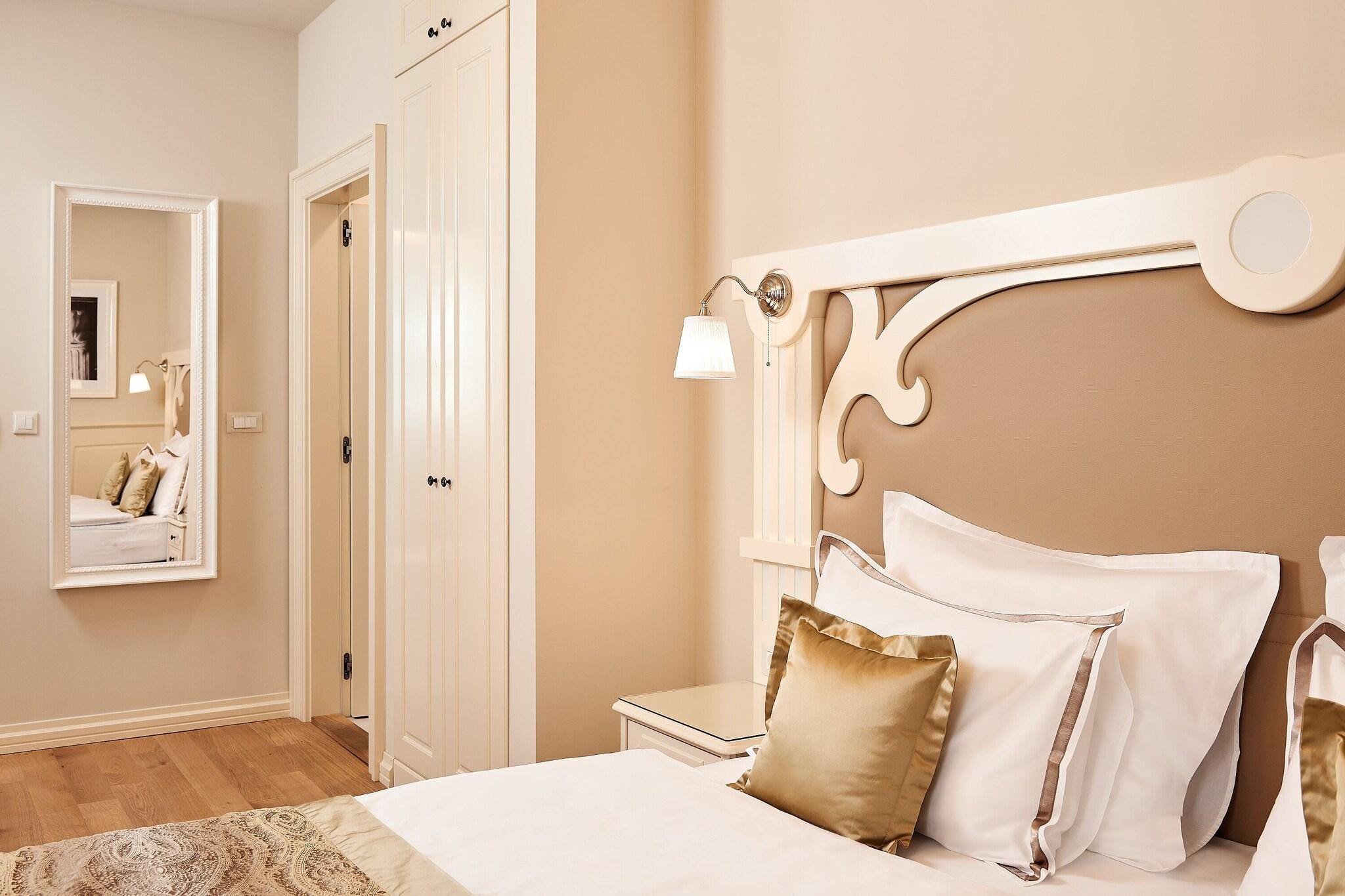 Double or Twin Superior