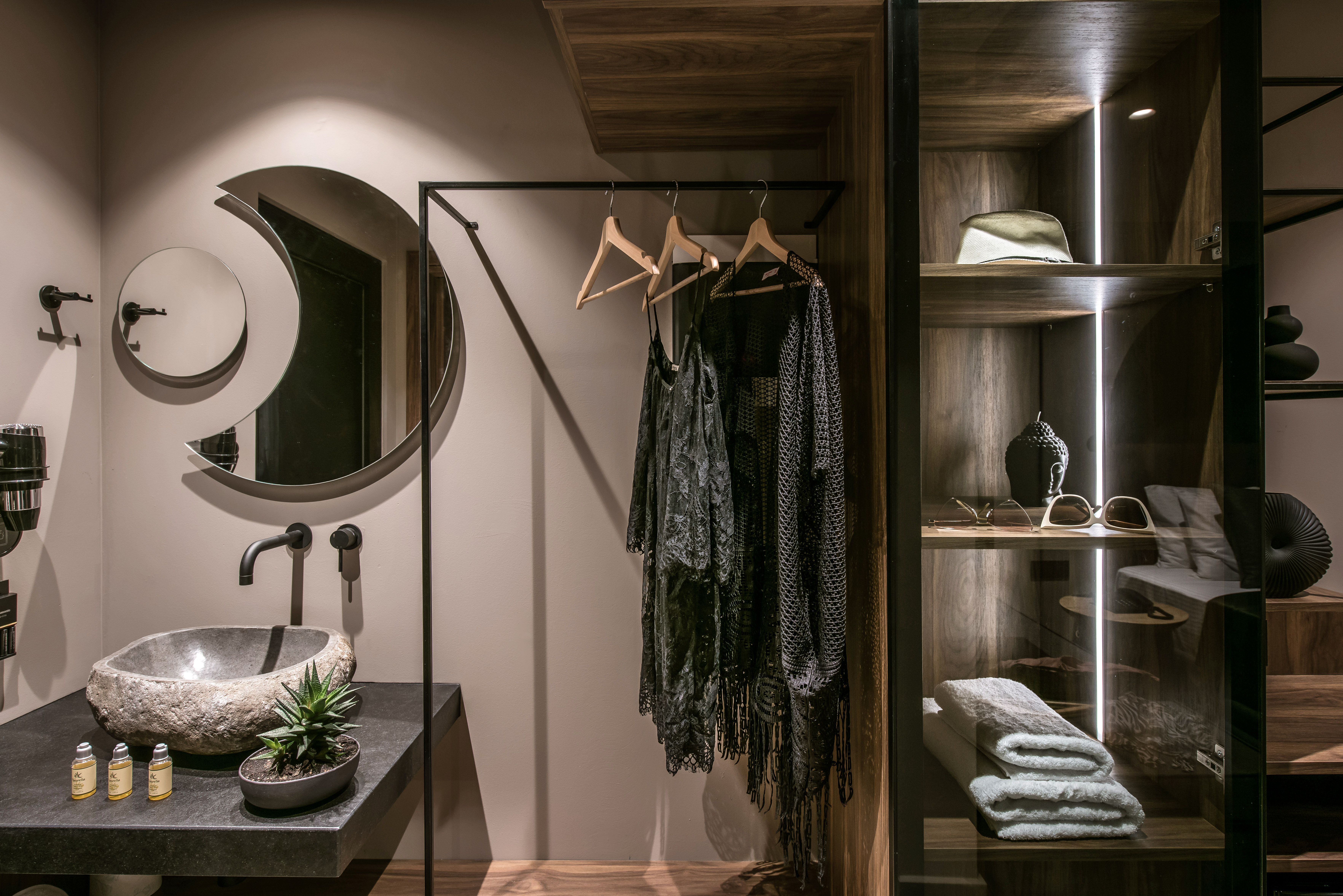 Junior Suite Pool View