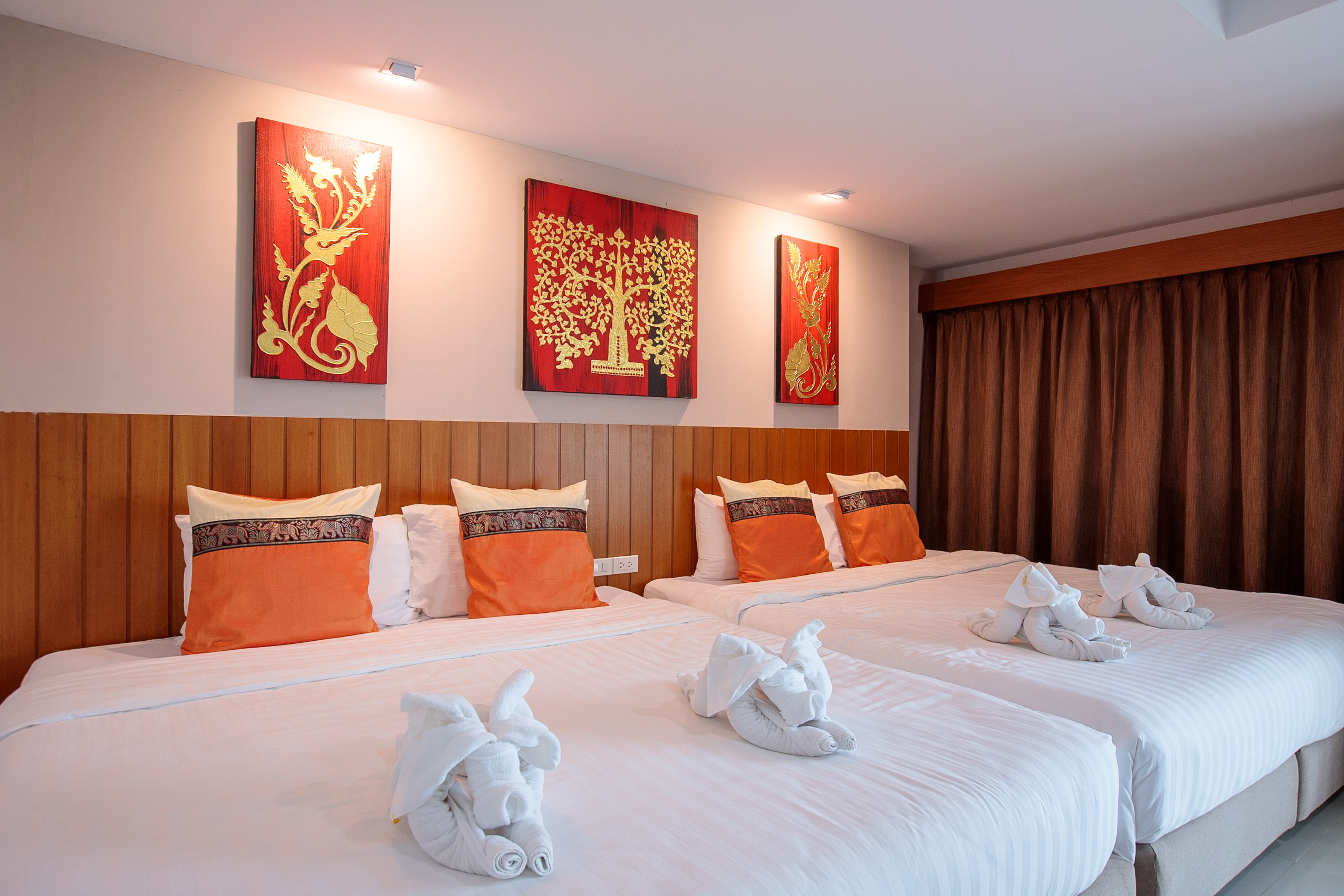 Family Room Two Queen Beds