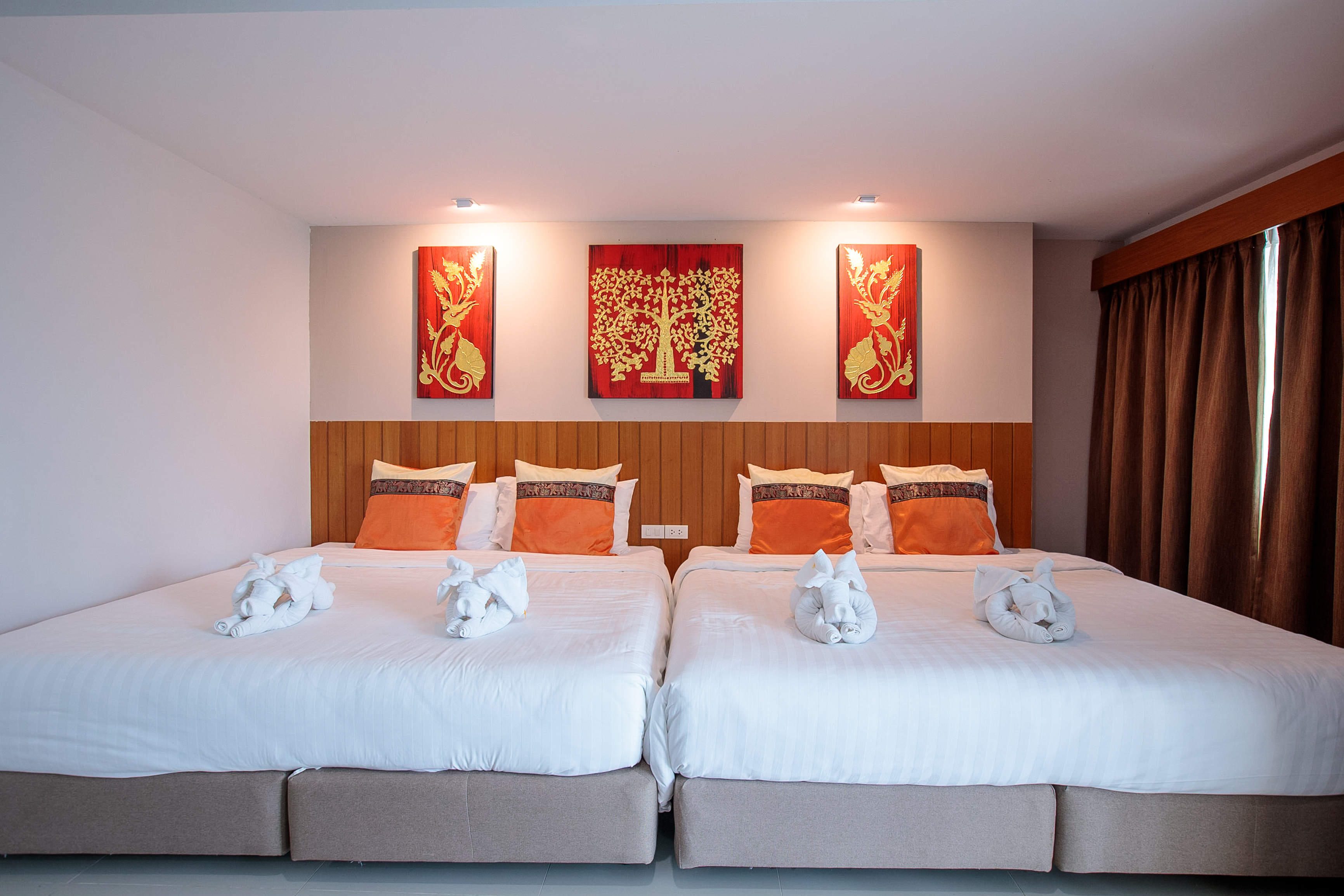 Family Room Two Queen Beds