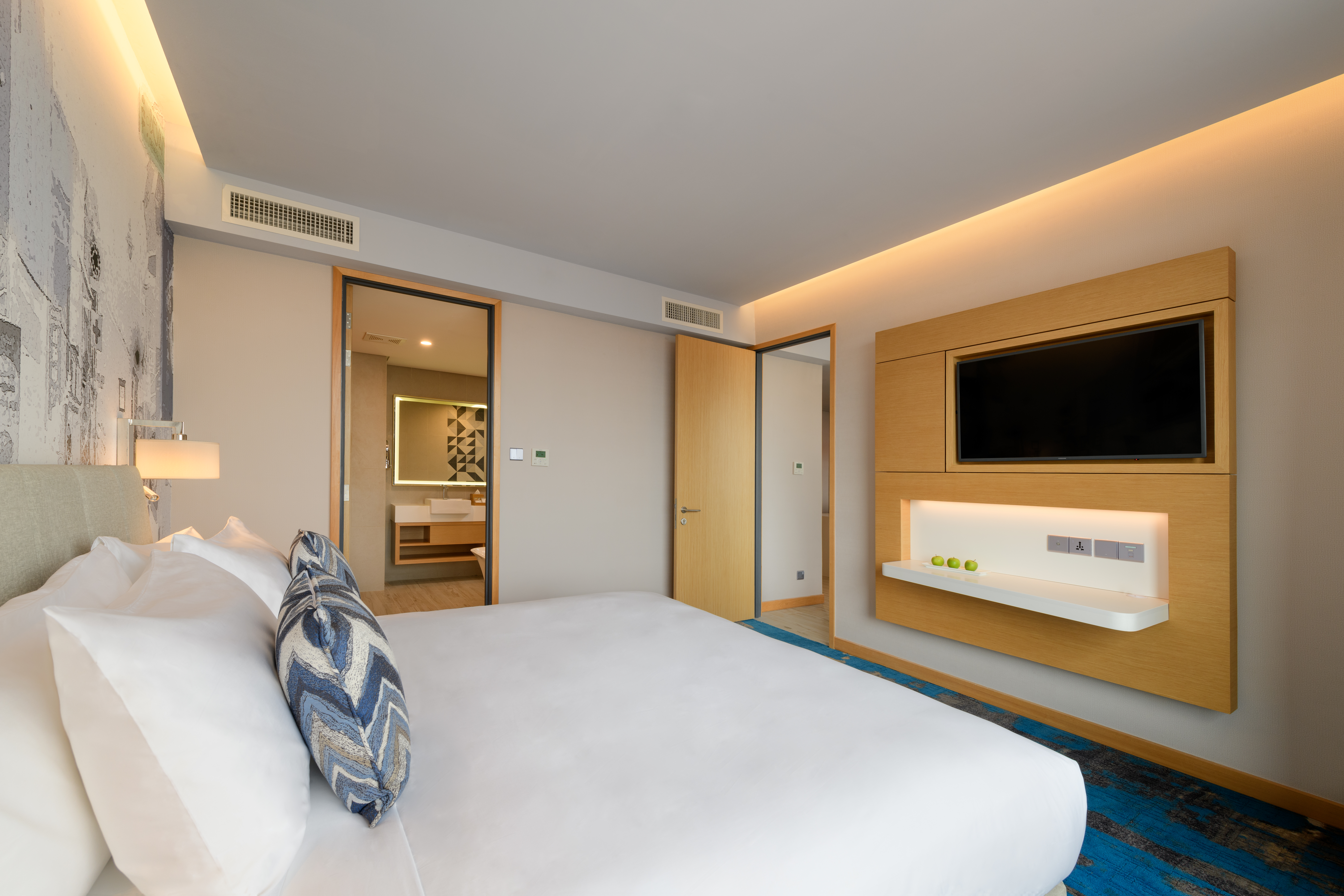 Suite Two Bedrooms