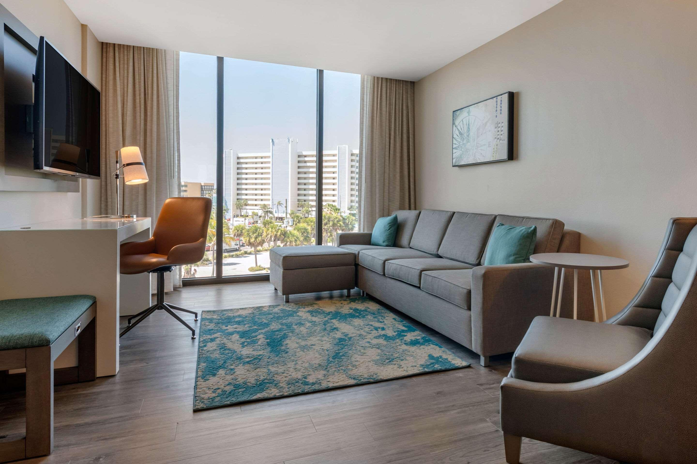 Suite King Bed Non Smoking