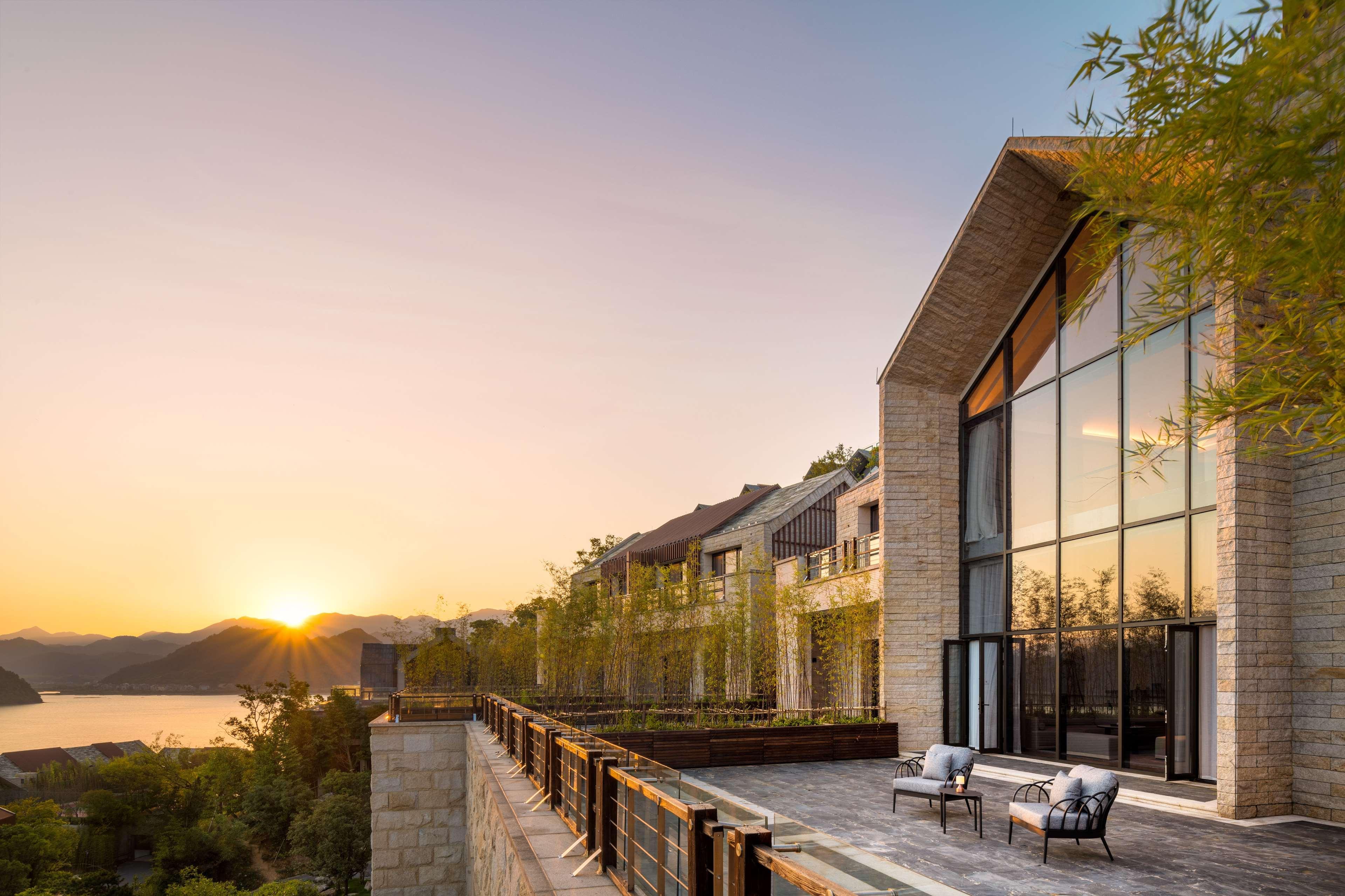 Suite Premium King Bed