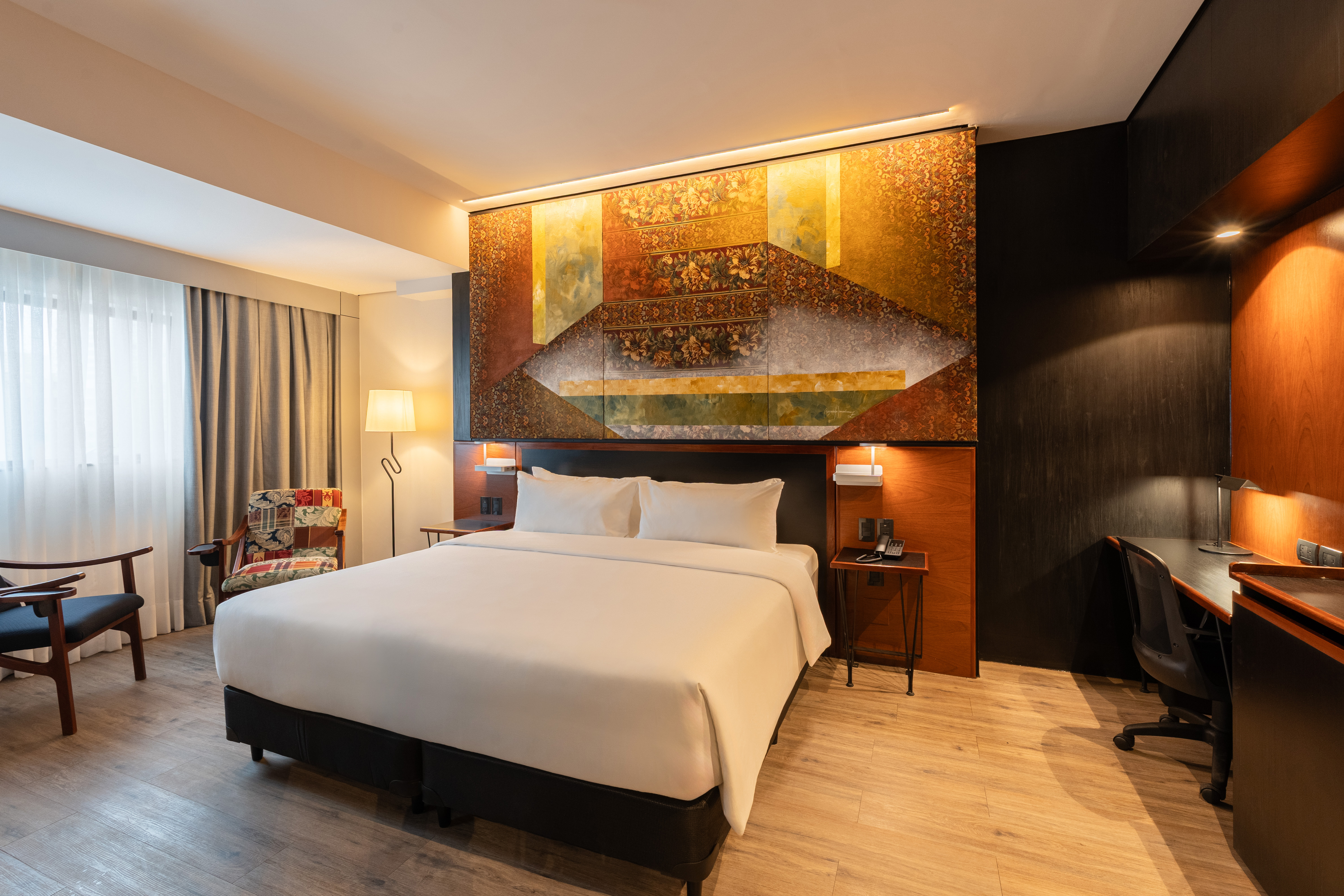 Double Deluxe King Bed