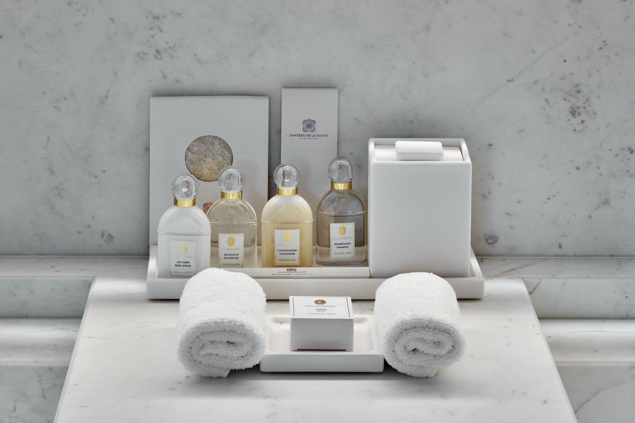 Suite Two Queen Beds