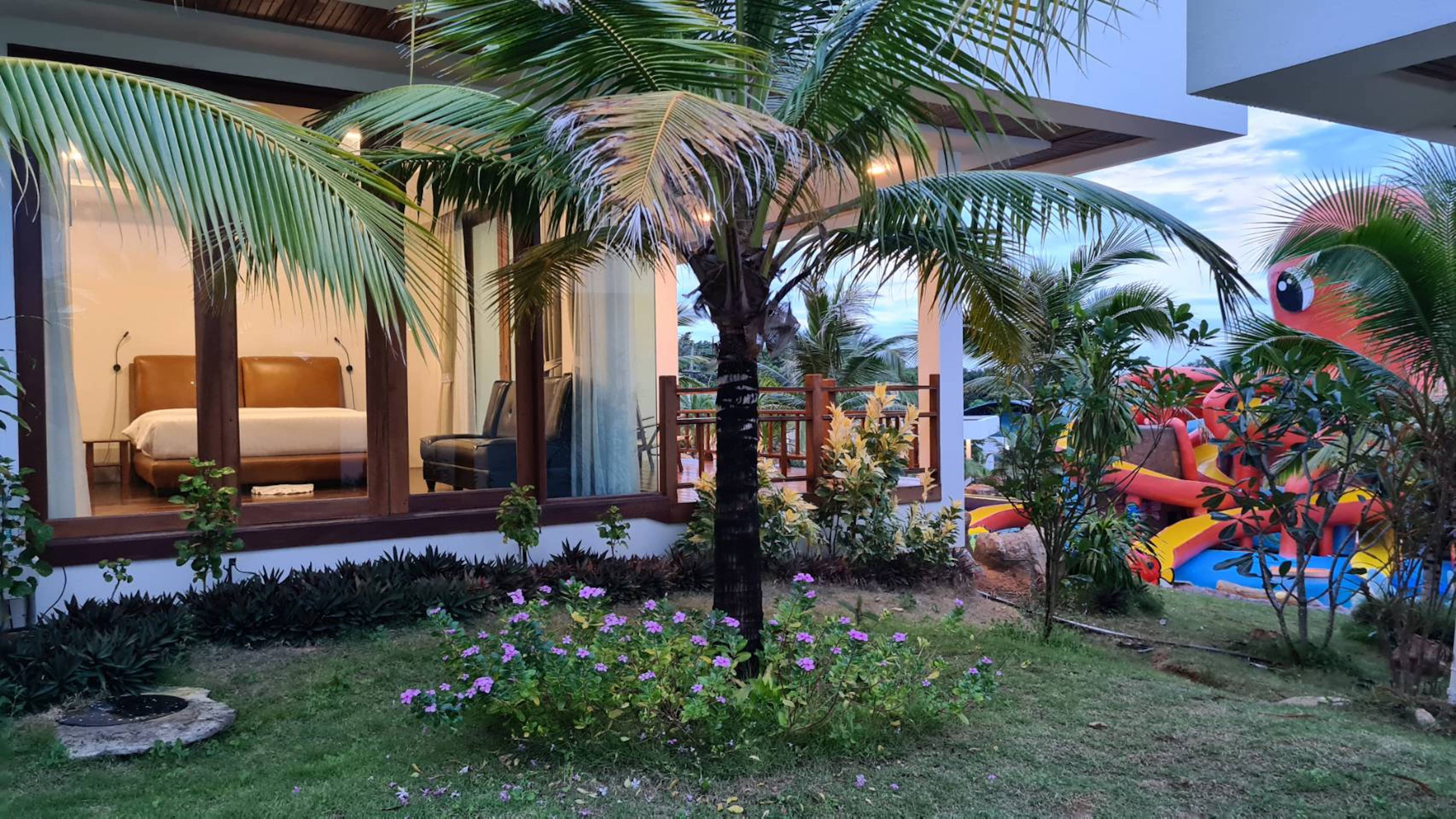 Room Deluxe with Views