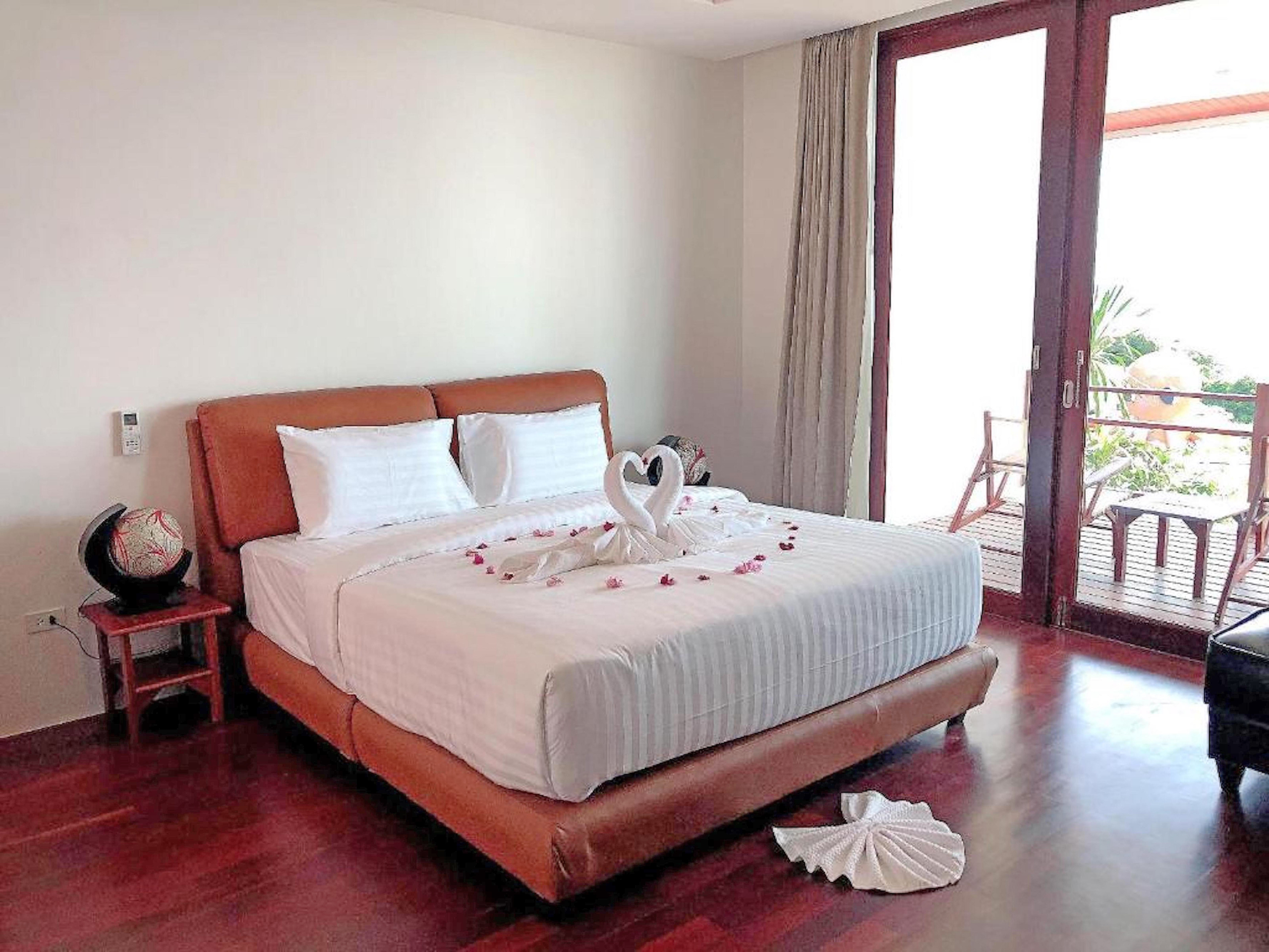 Double Deluxe with Jacuzzi