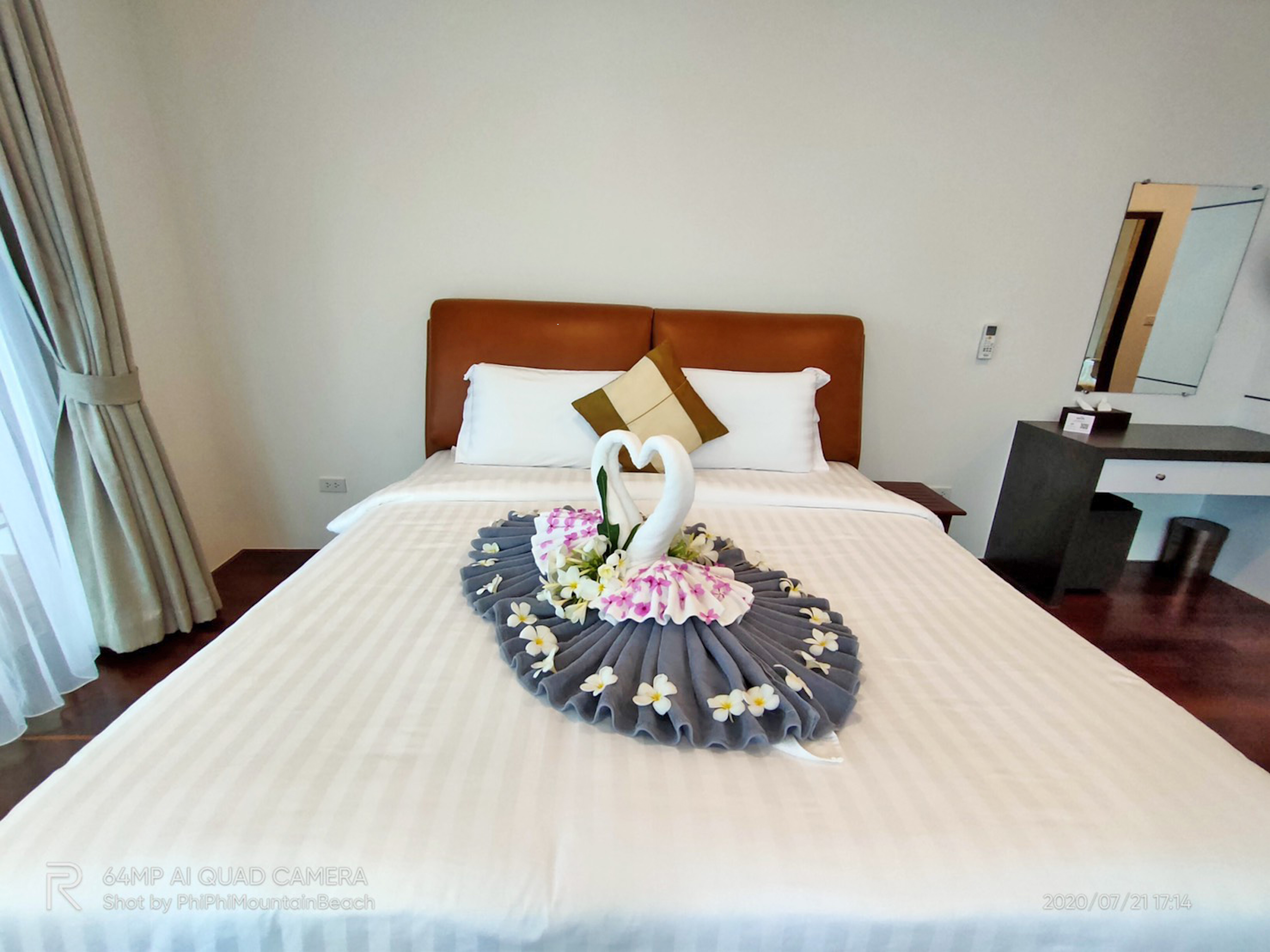 Room Deluxe with Views