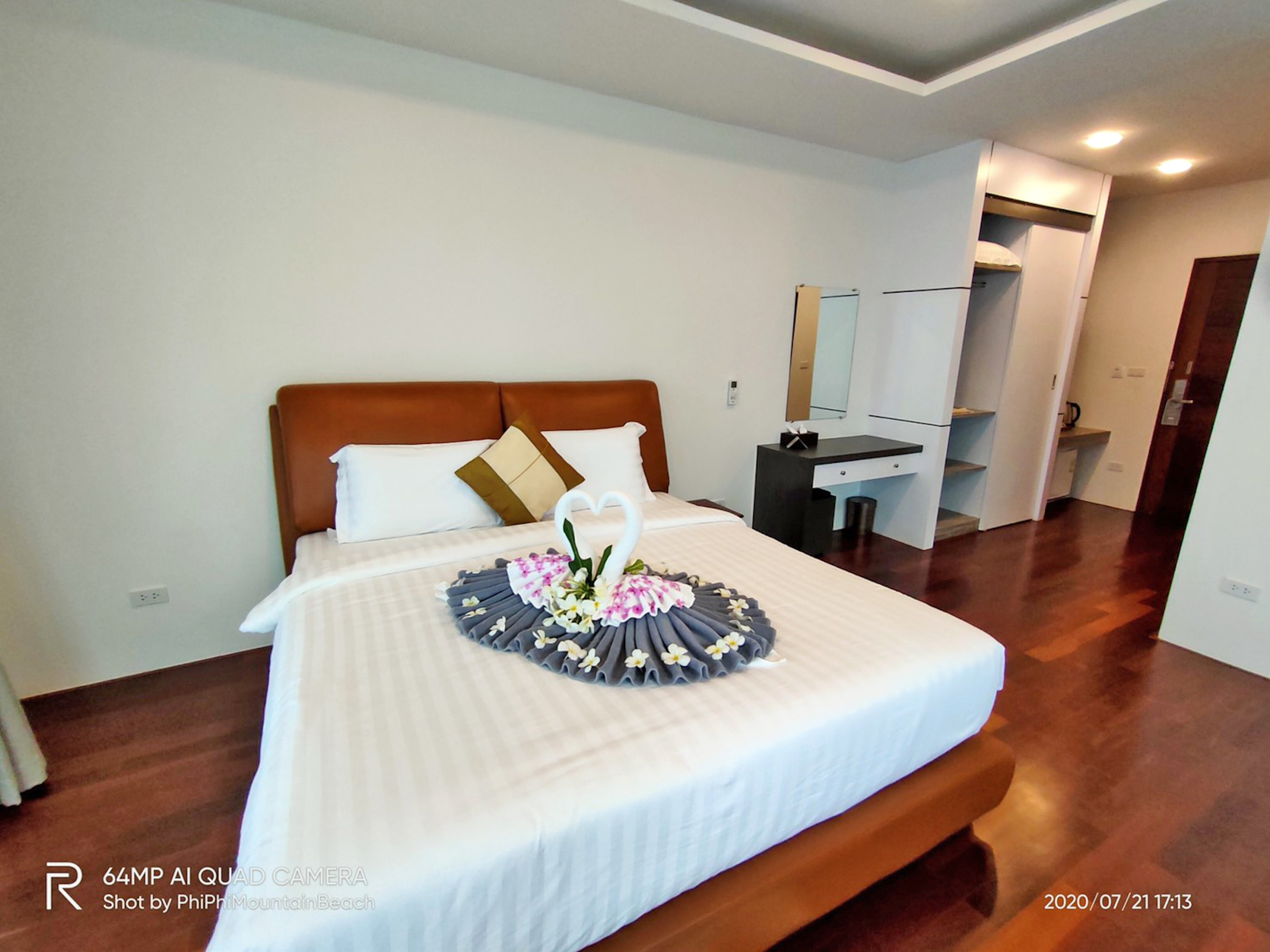 Room Deluxe with Views