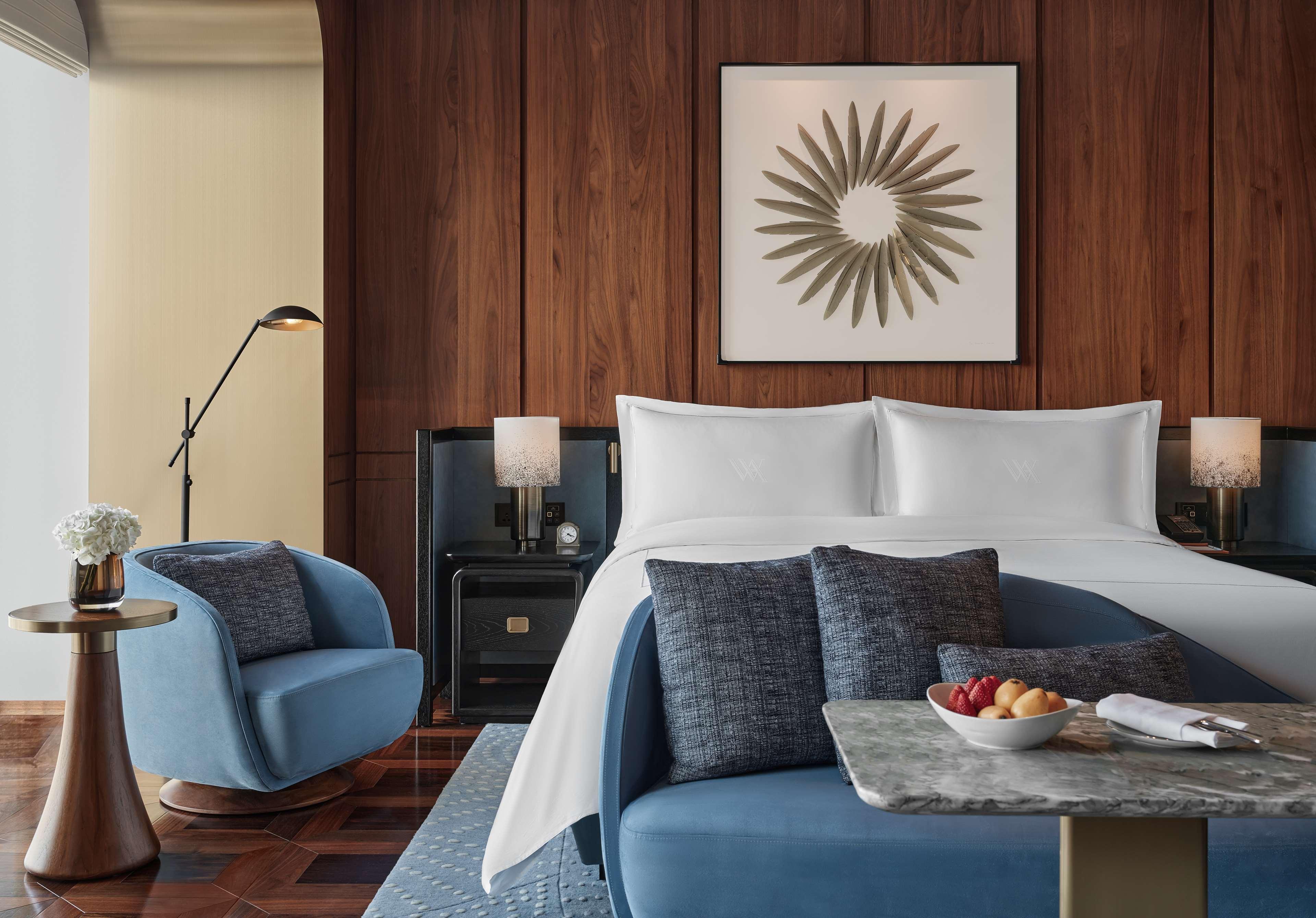 Double Accessible King Size Bed