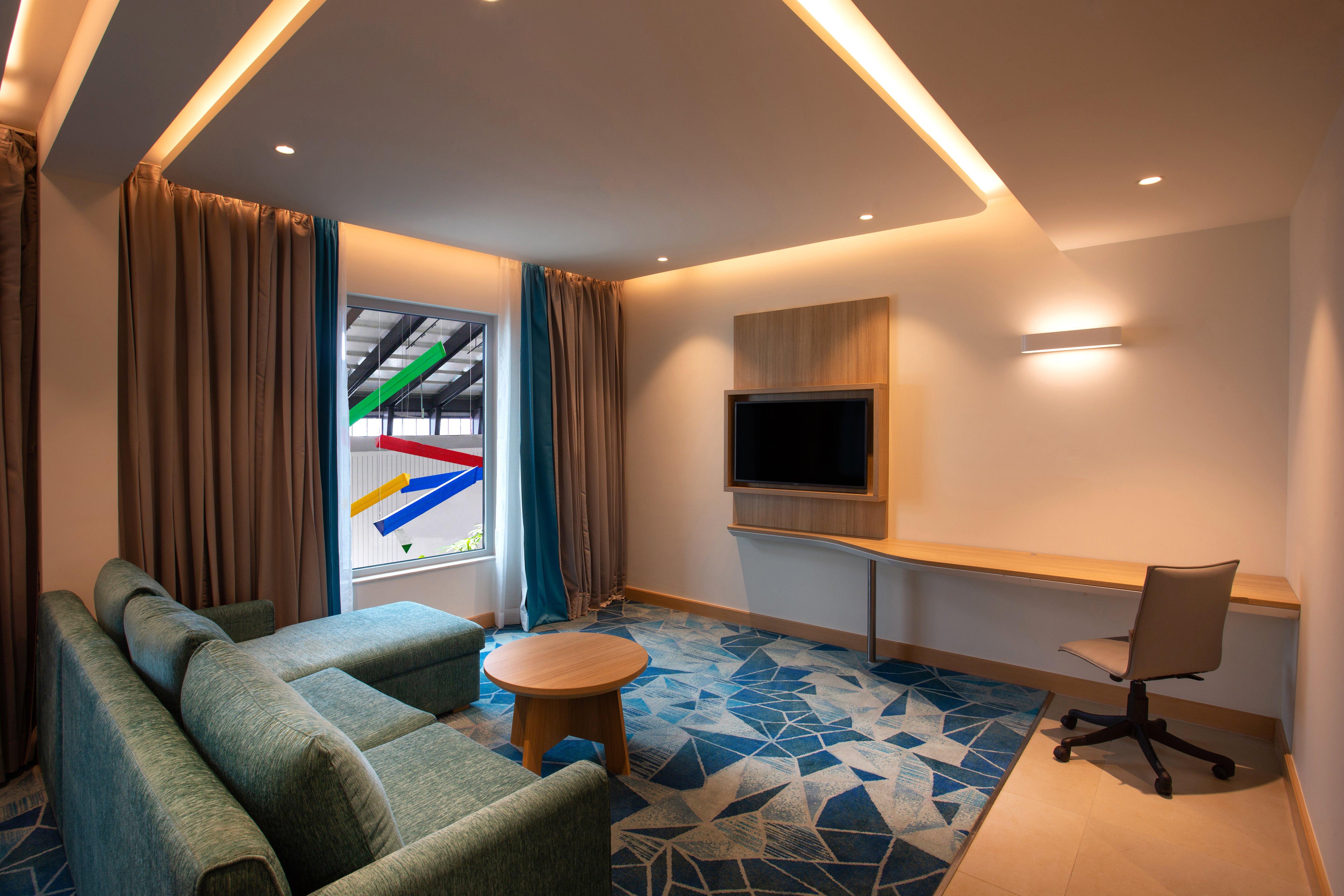 Suite Queen Size Bed