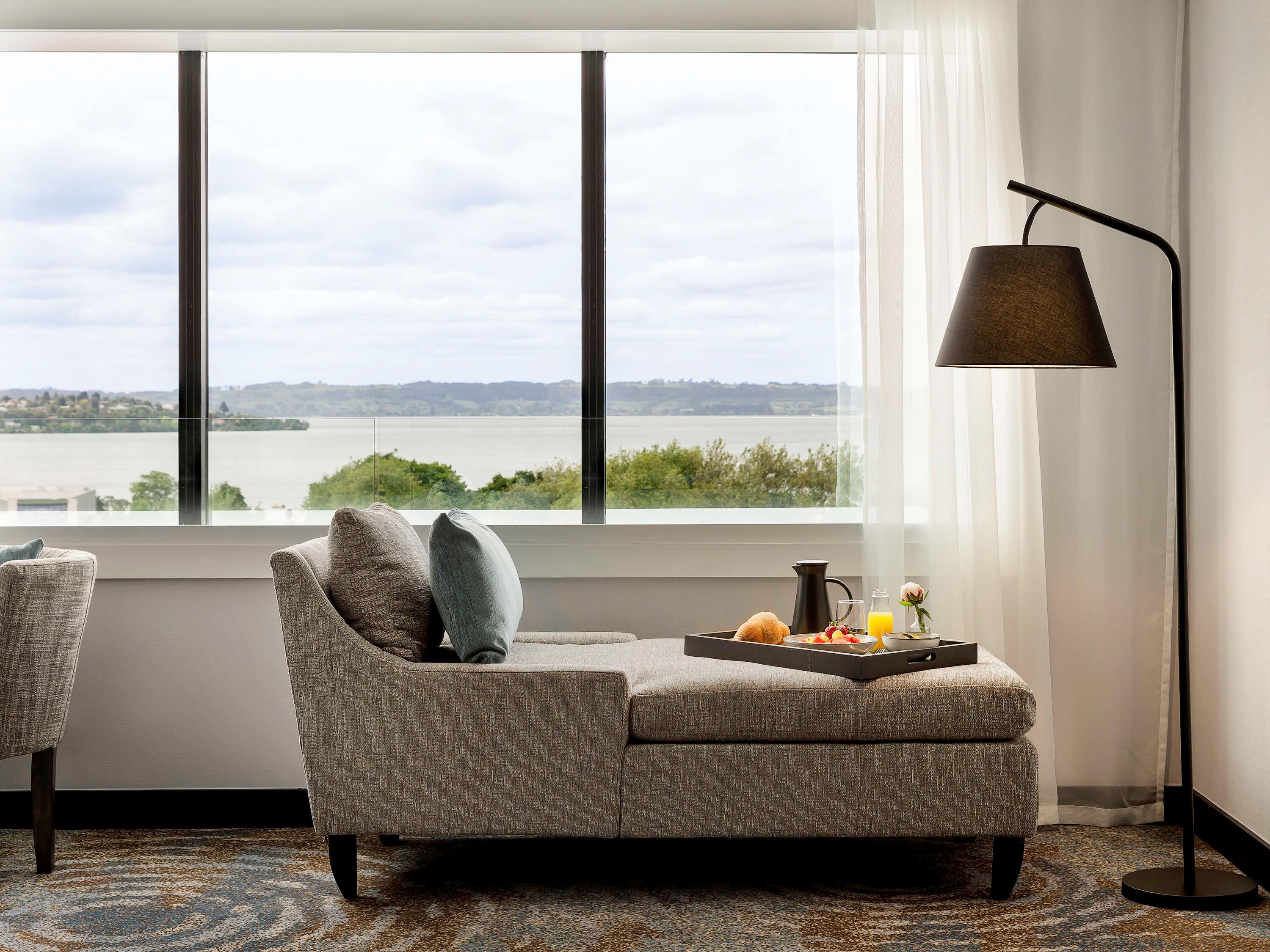 Double Deluxe City View King Bed