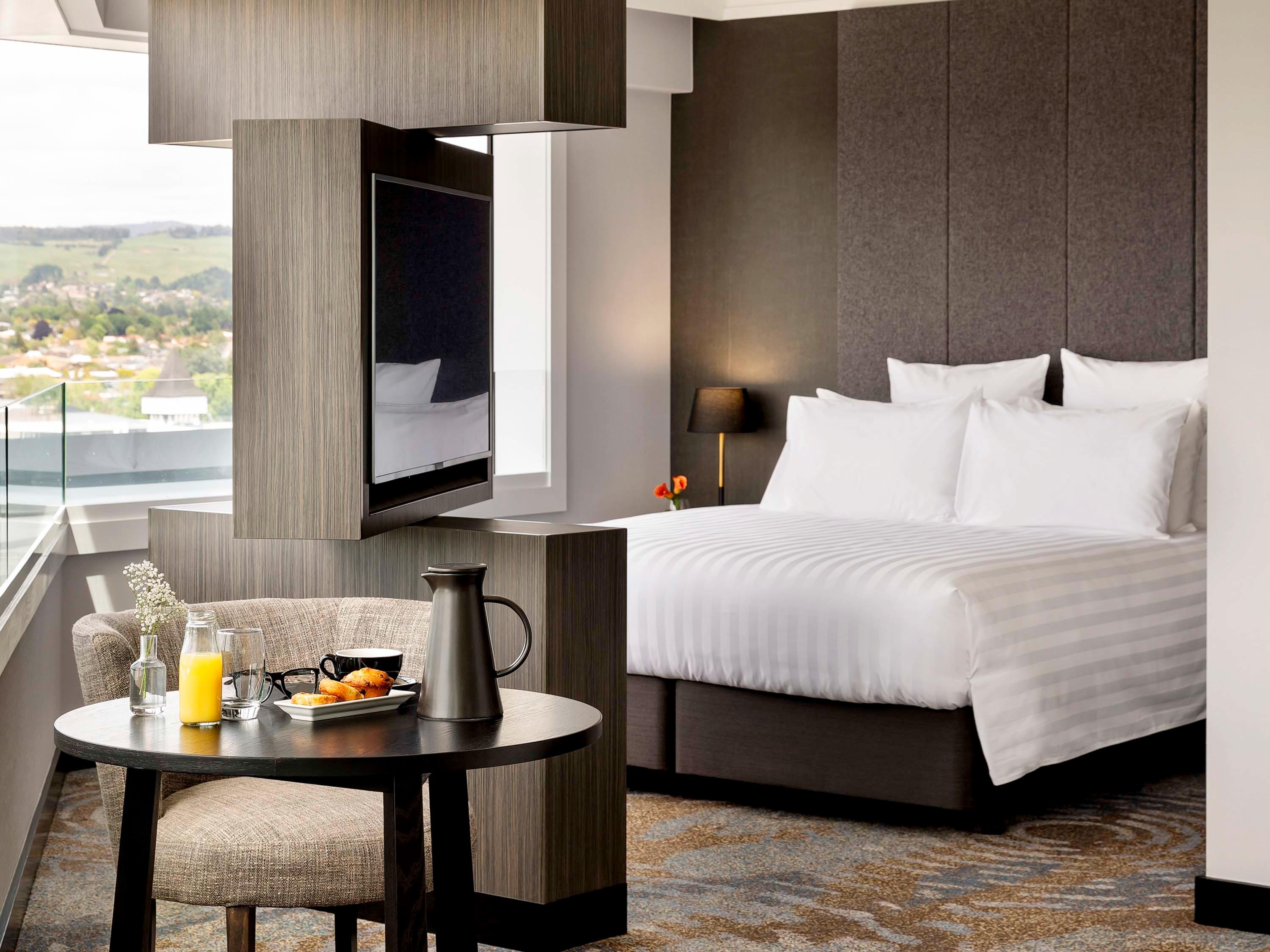 Double Deluxe Lake View