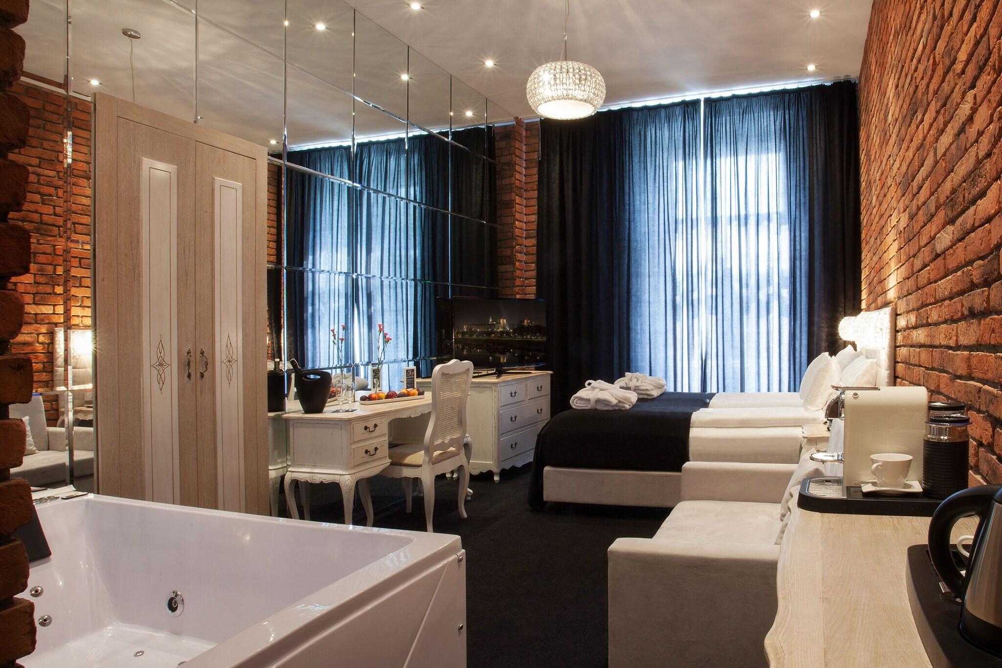 Junior Suite City View