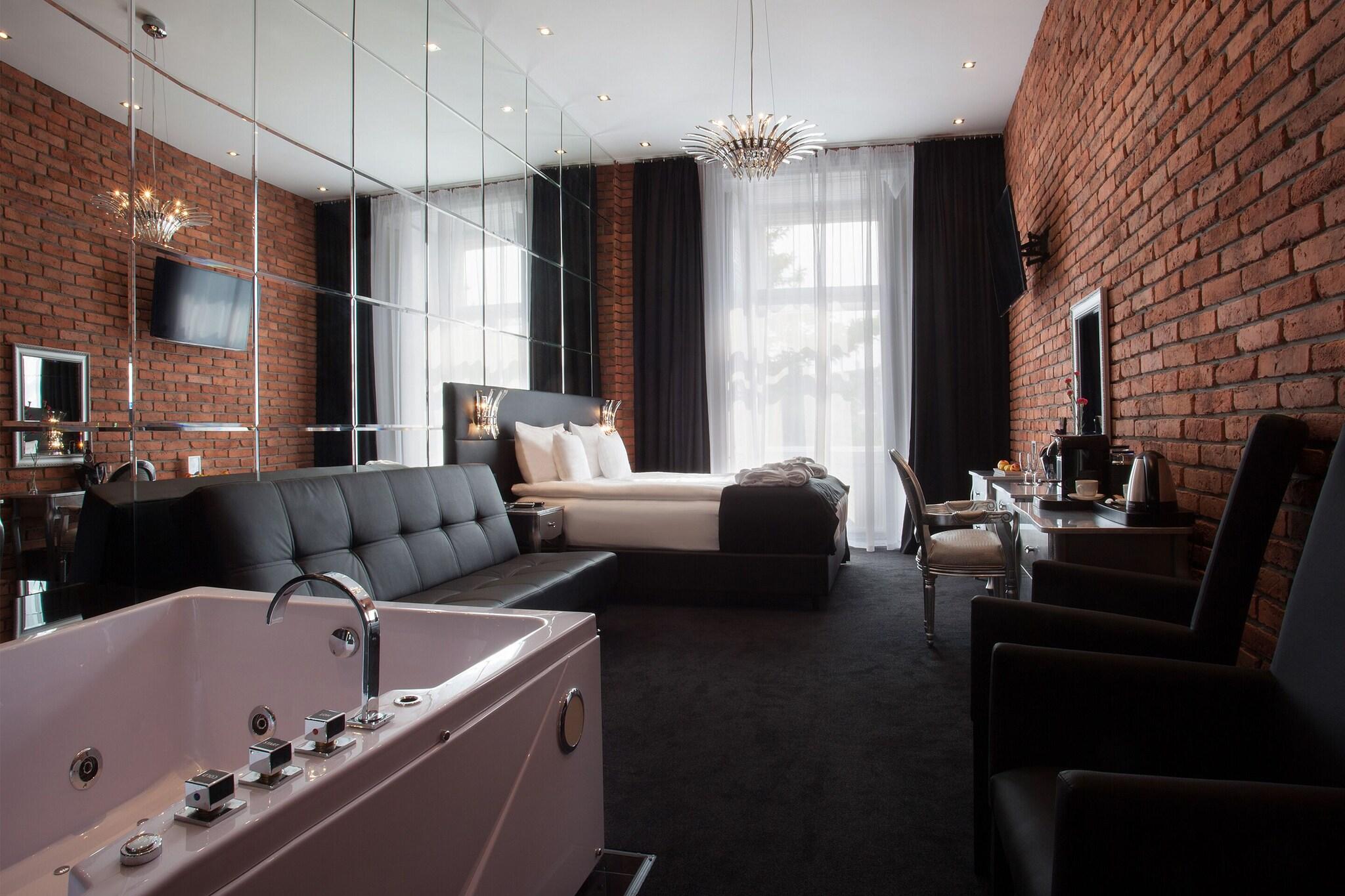 Junior Suite City View