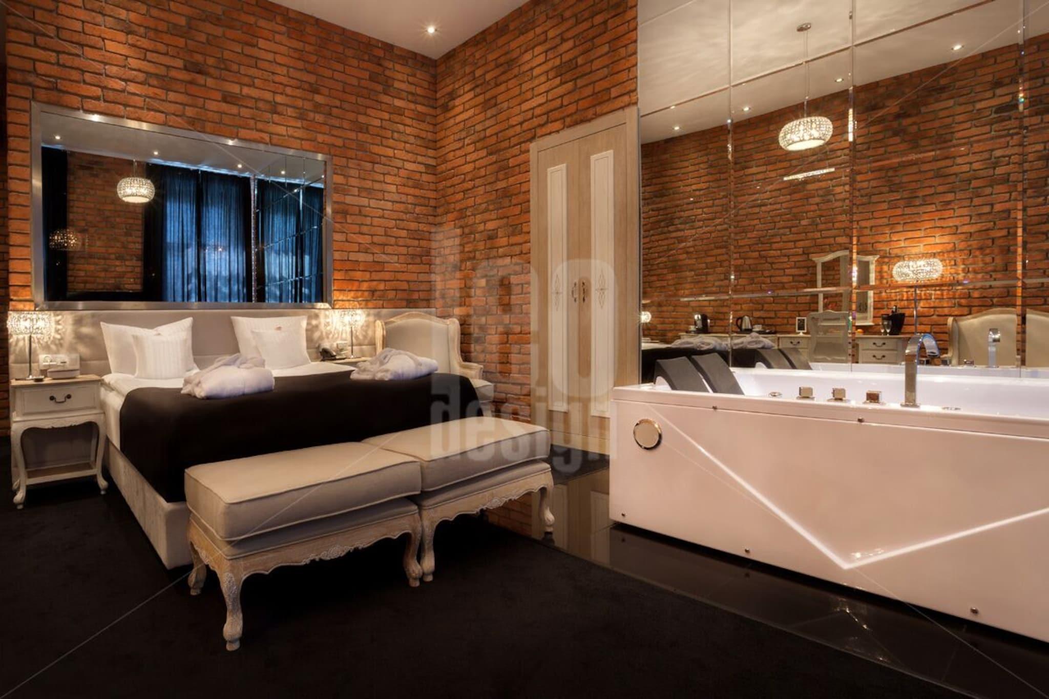 Junior Suite King Size Bed