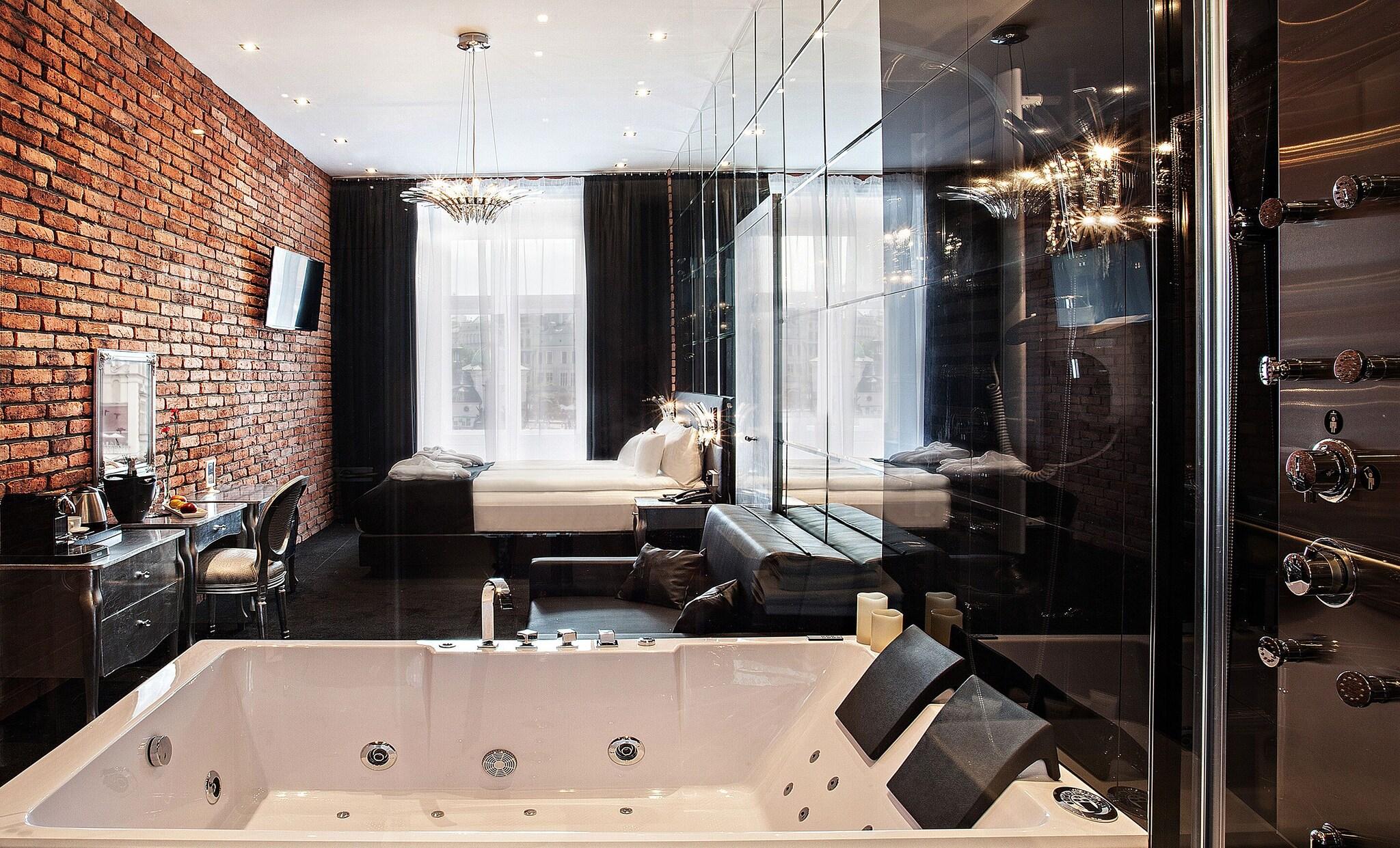 Junior Suite City View