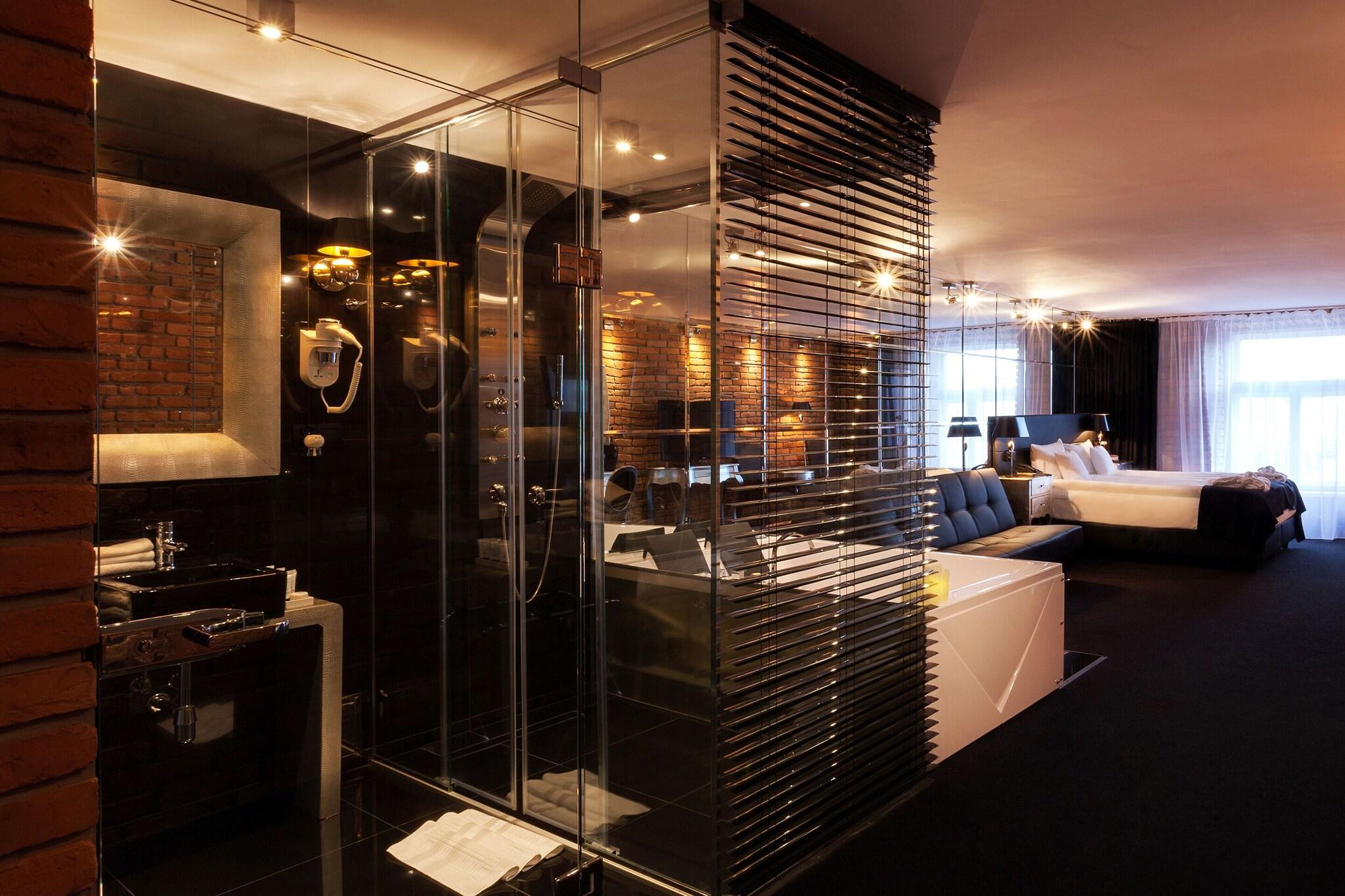 Junior Suite City View