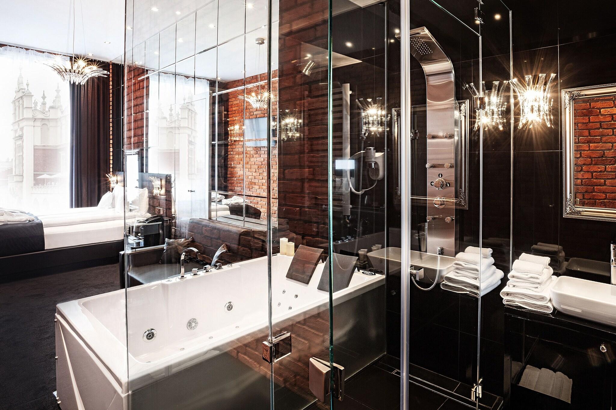 Junior Suite City View