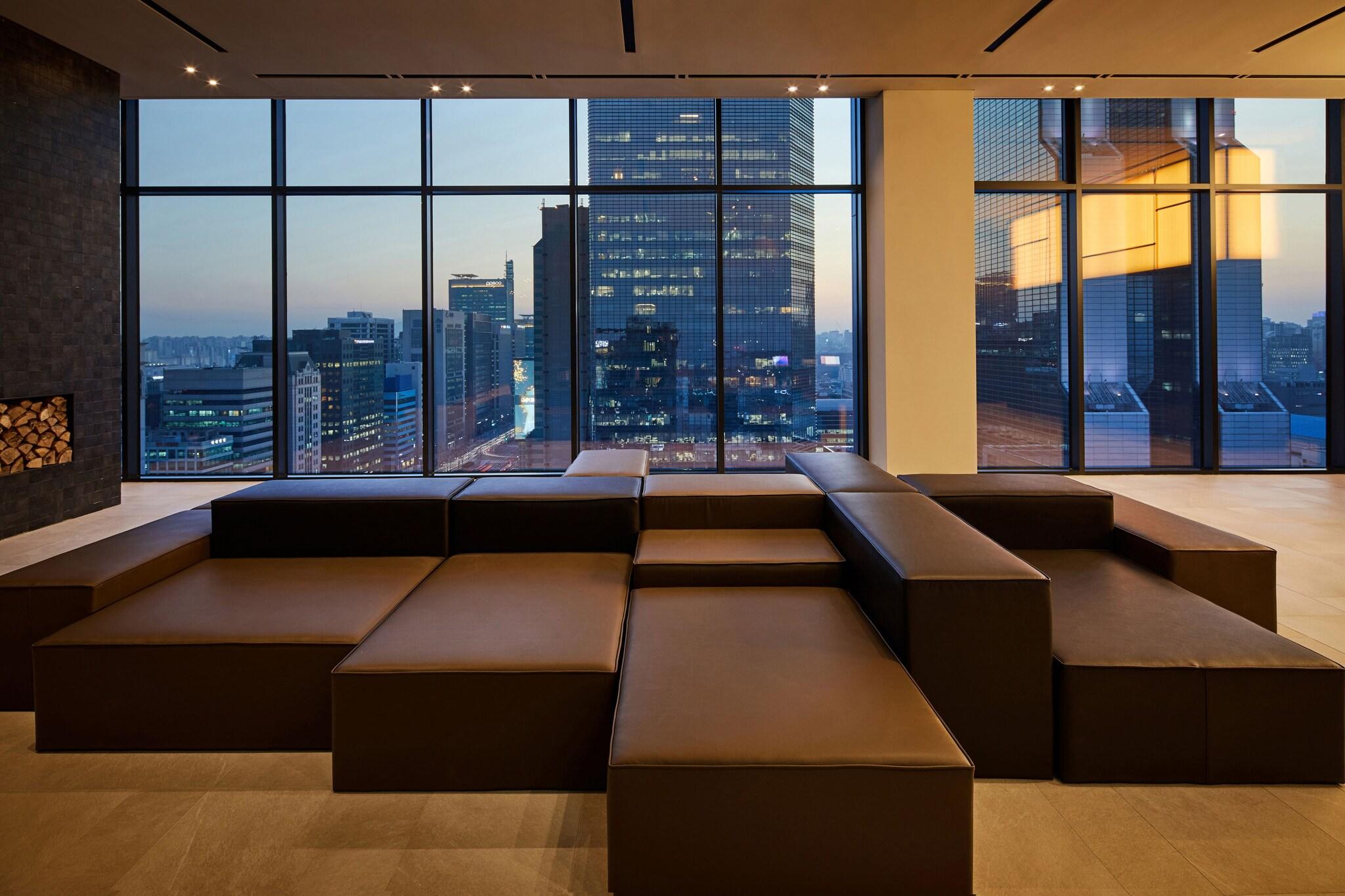 Room Premier with Views