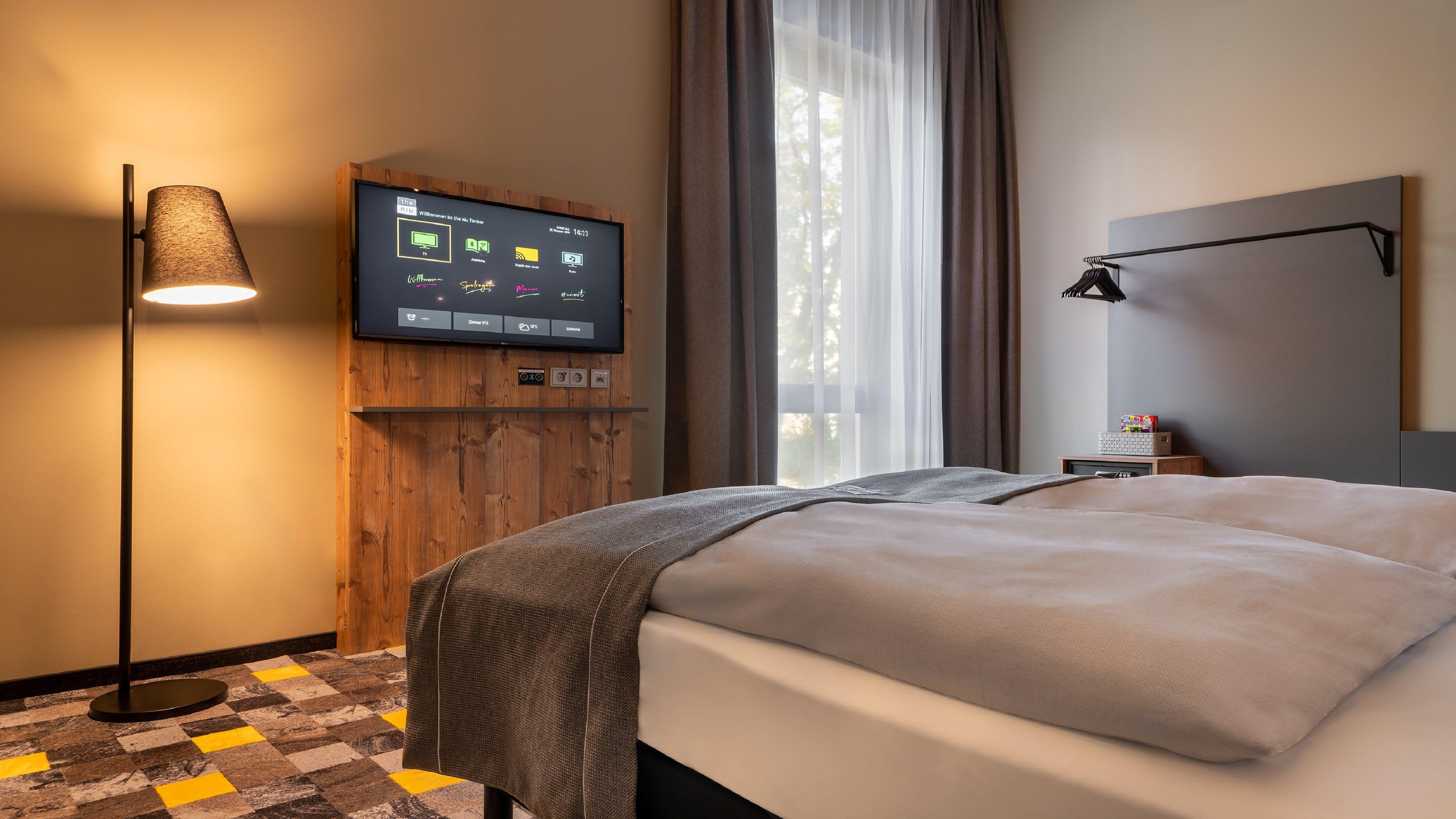 Double Premium Queen Bed