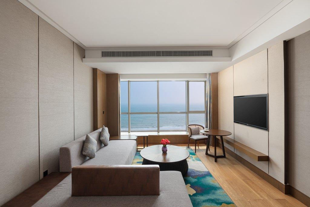 Suite Ocean Front One Bedroom
