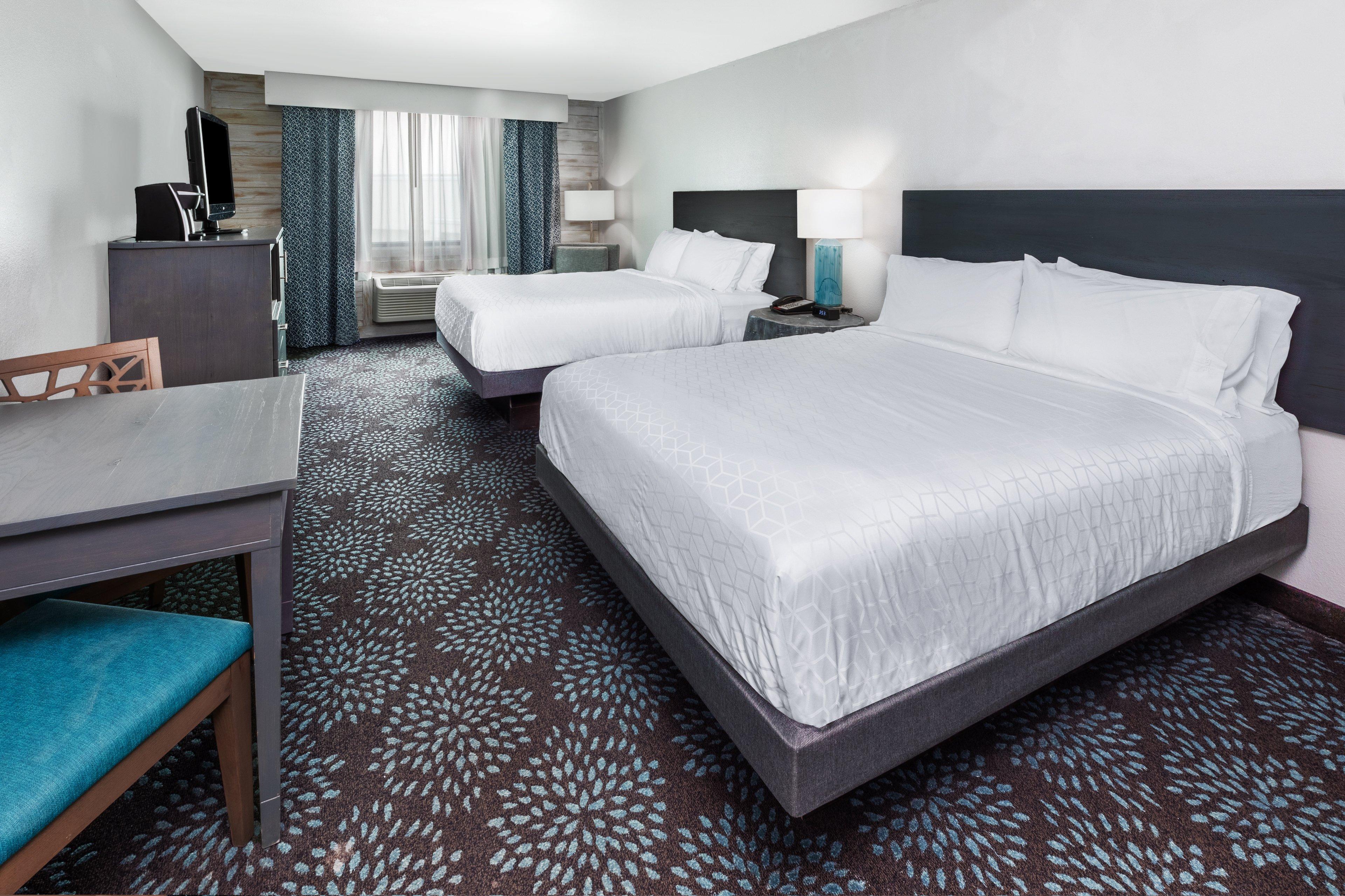 Double Ocean View Two Queen Beds