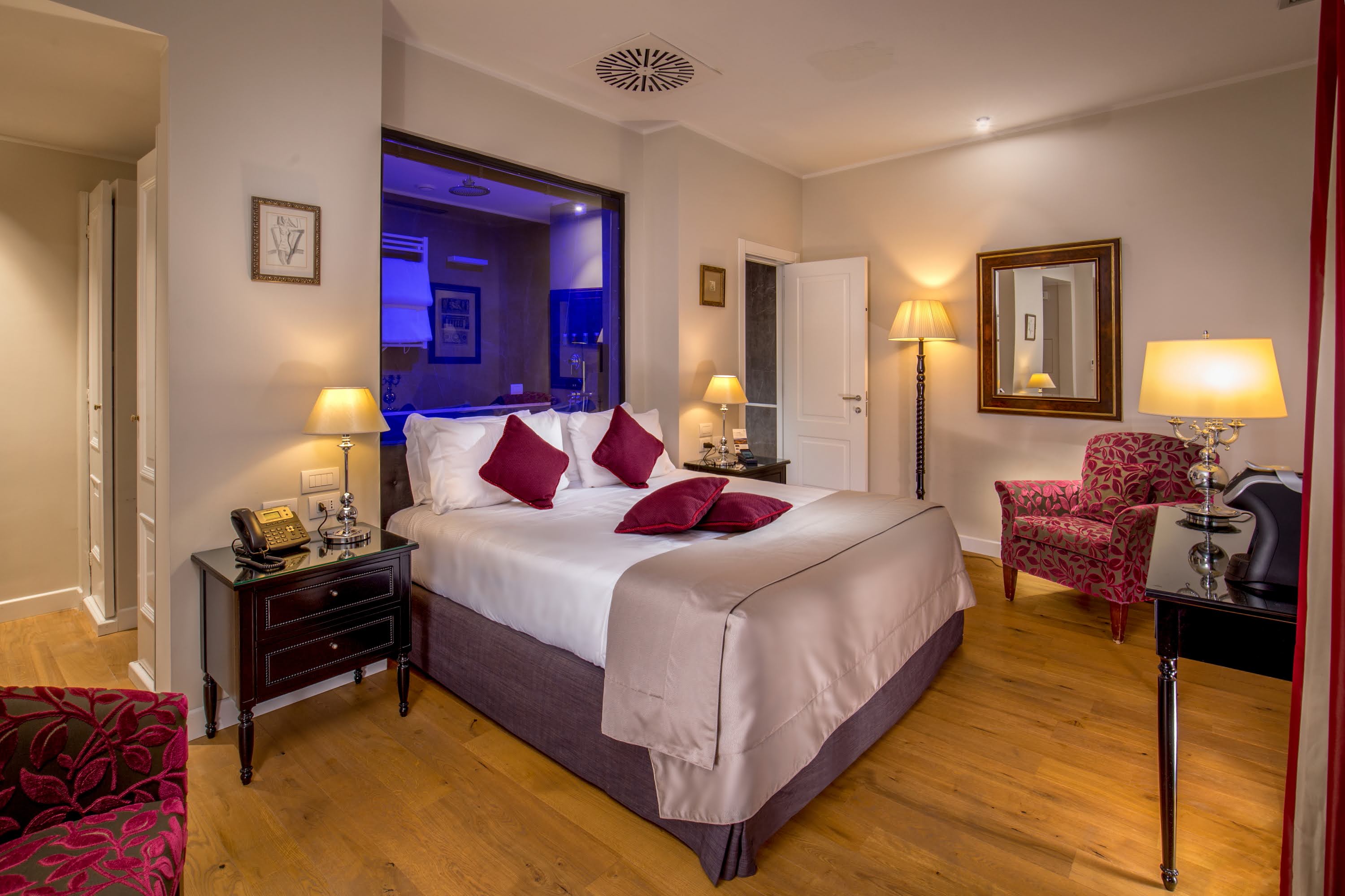 Double Single Deluxe One Bed