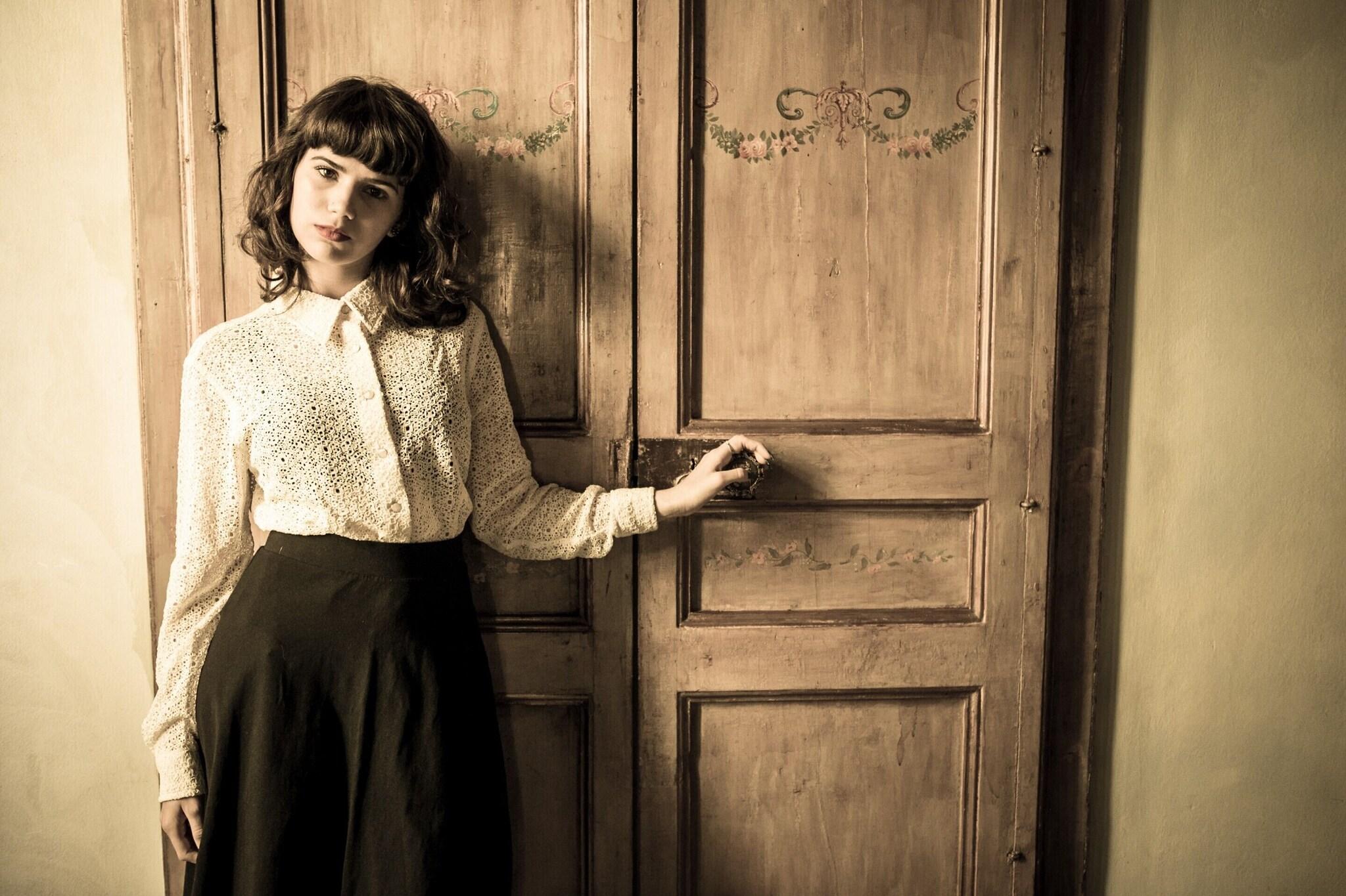 Double Classic Queen Bed