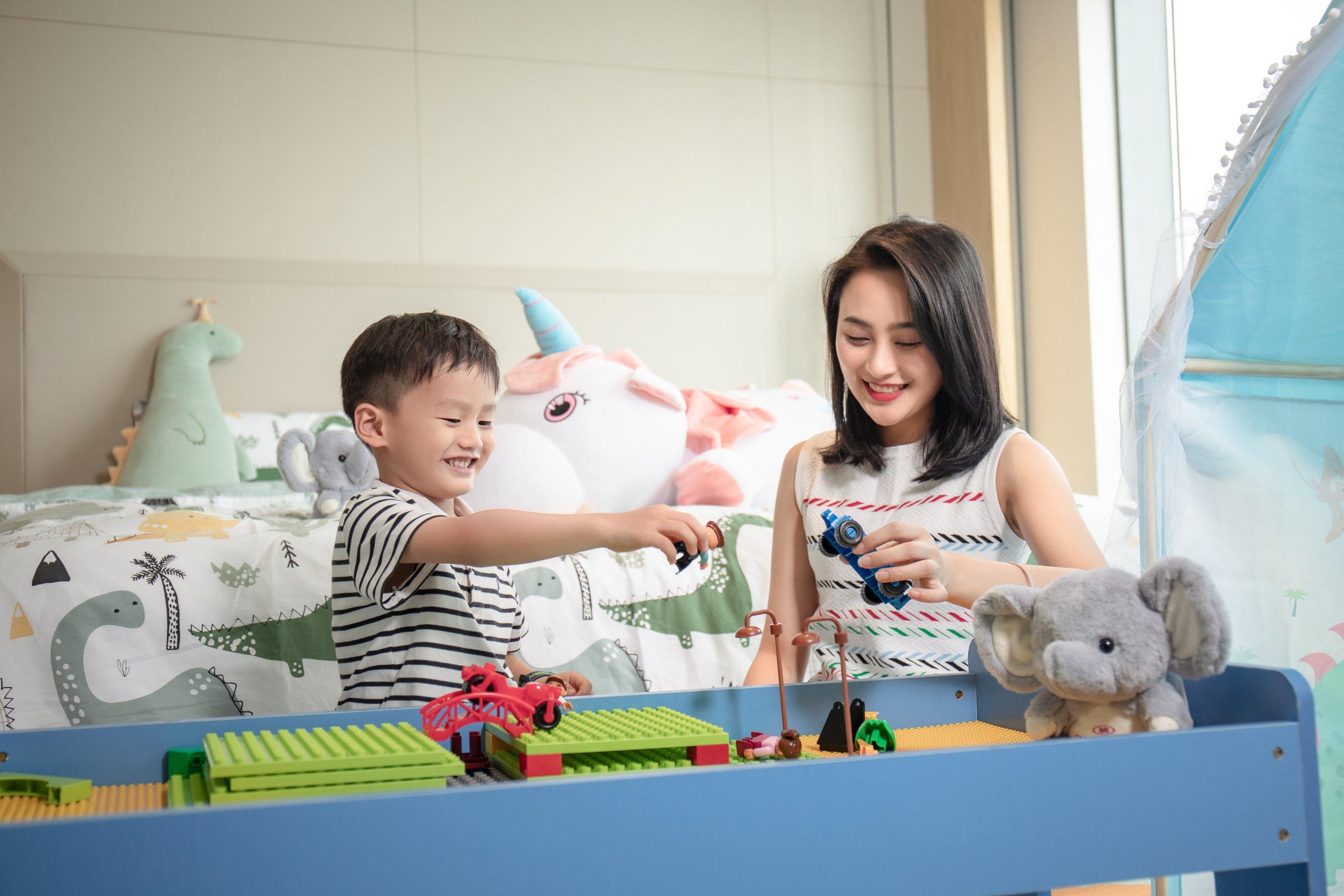 Double King Size Bed