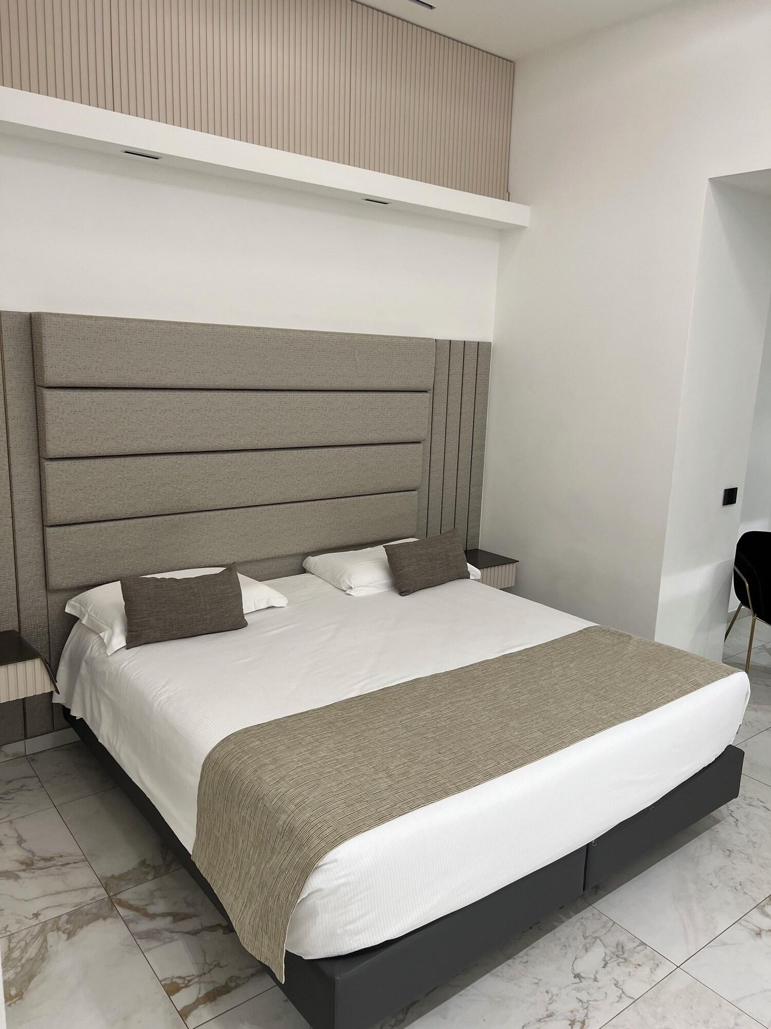 Double Queen Size Bed