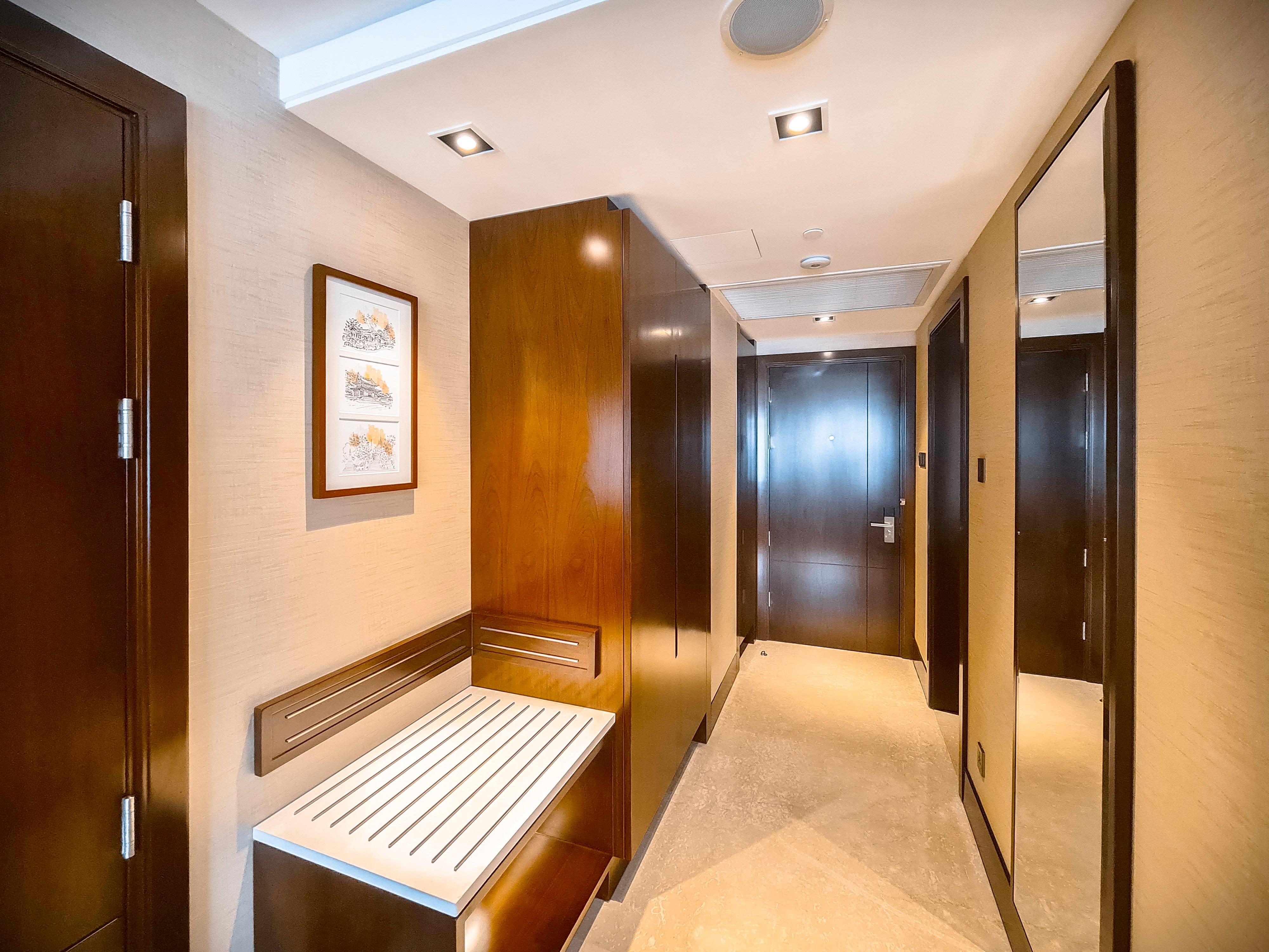 Double King Bed Non Smoking