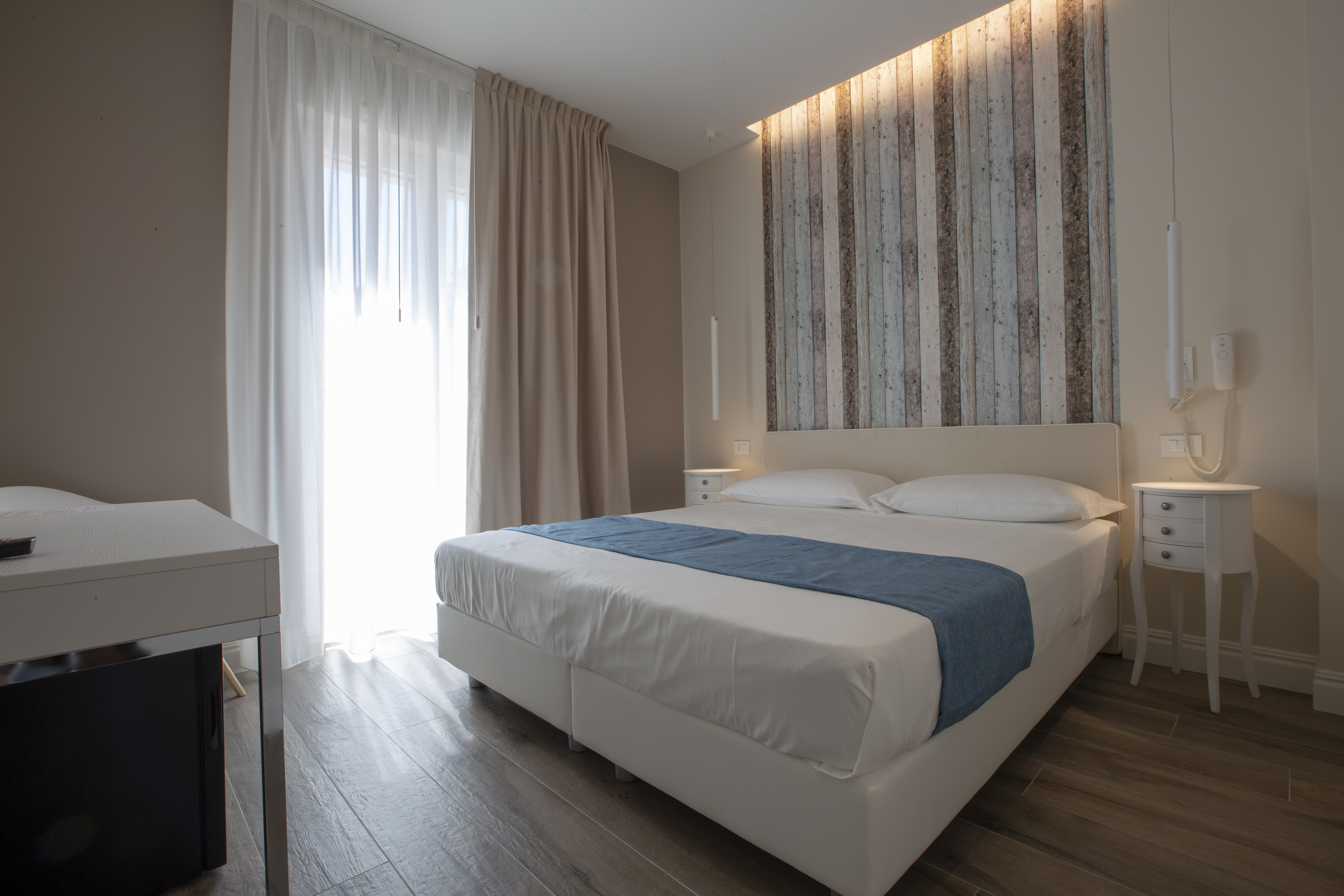 Double Deluxe Sea View with Balcony