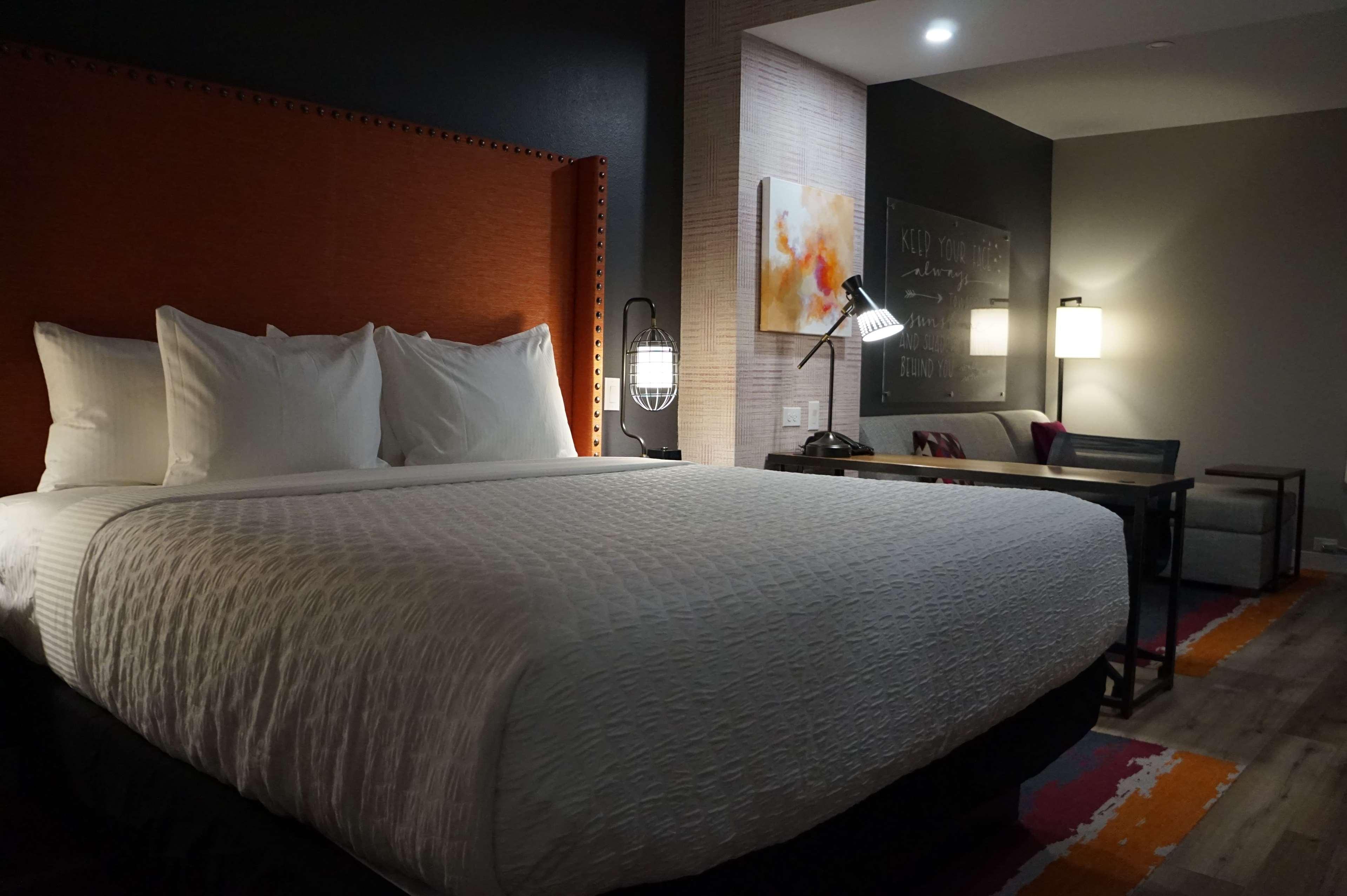 Room Superior King Bed