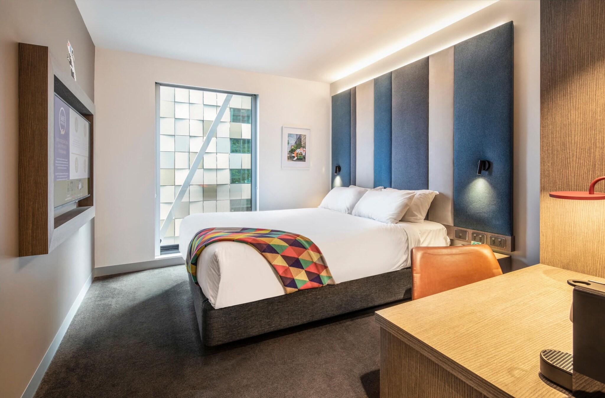 Double Accessible-queen Size Bed