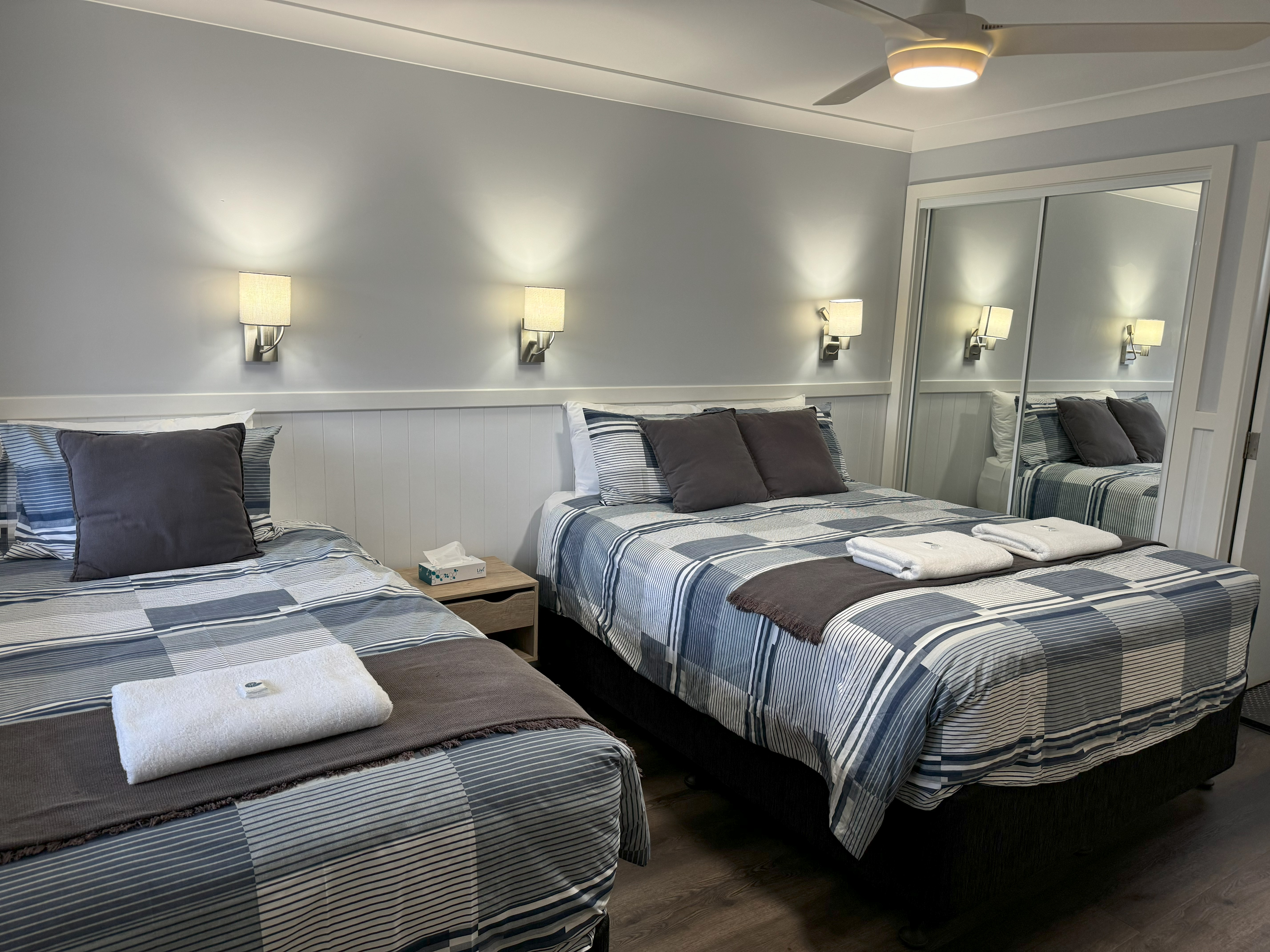 Twin Deluxe Queen Bed