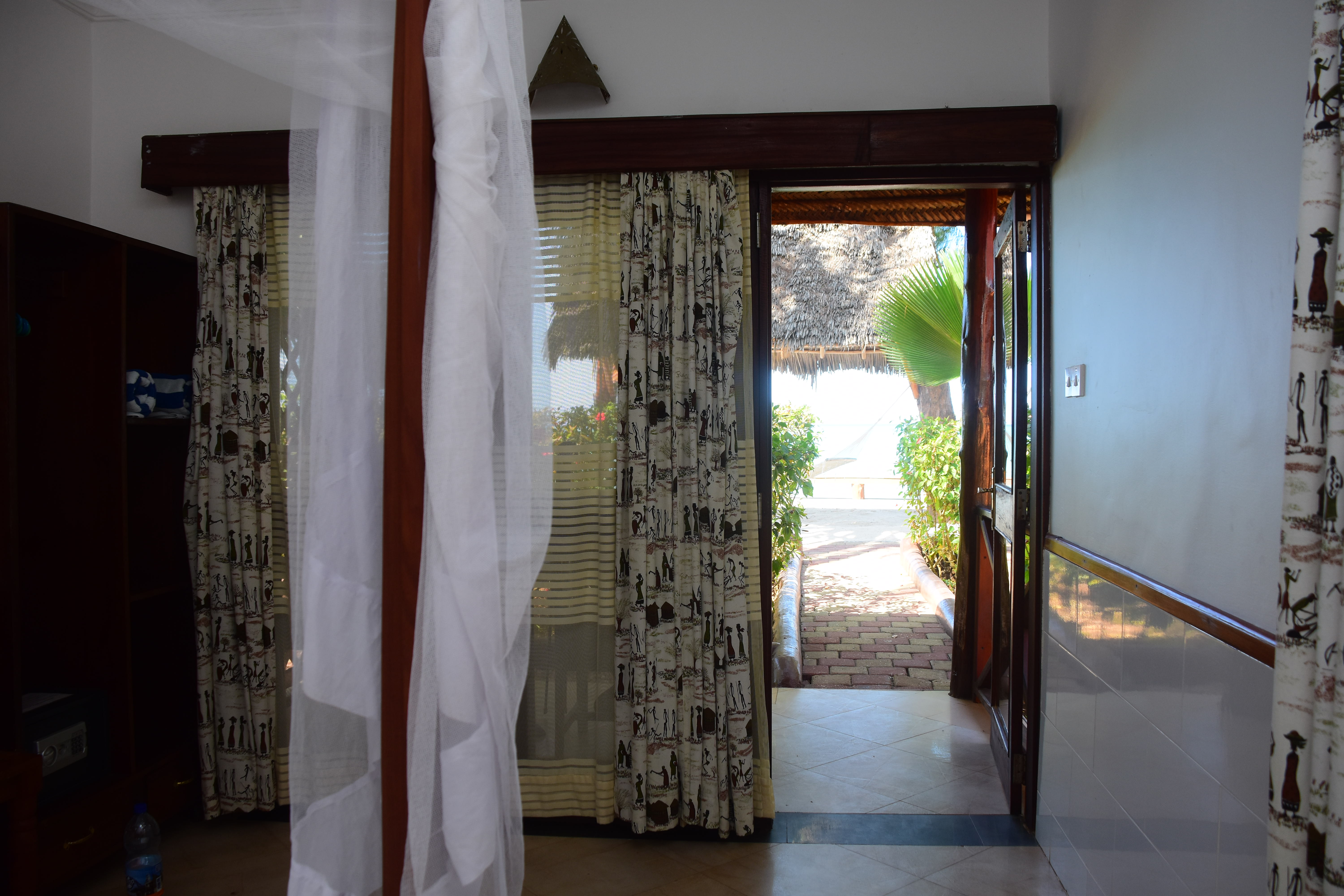 Double or Twin One Bed