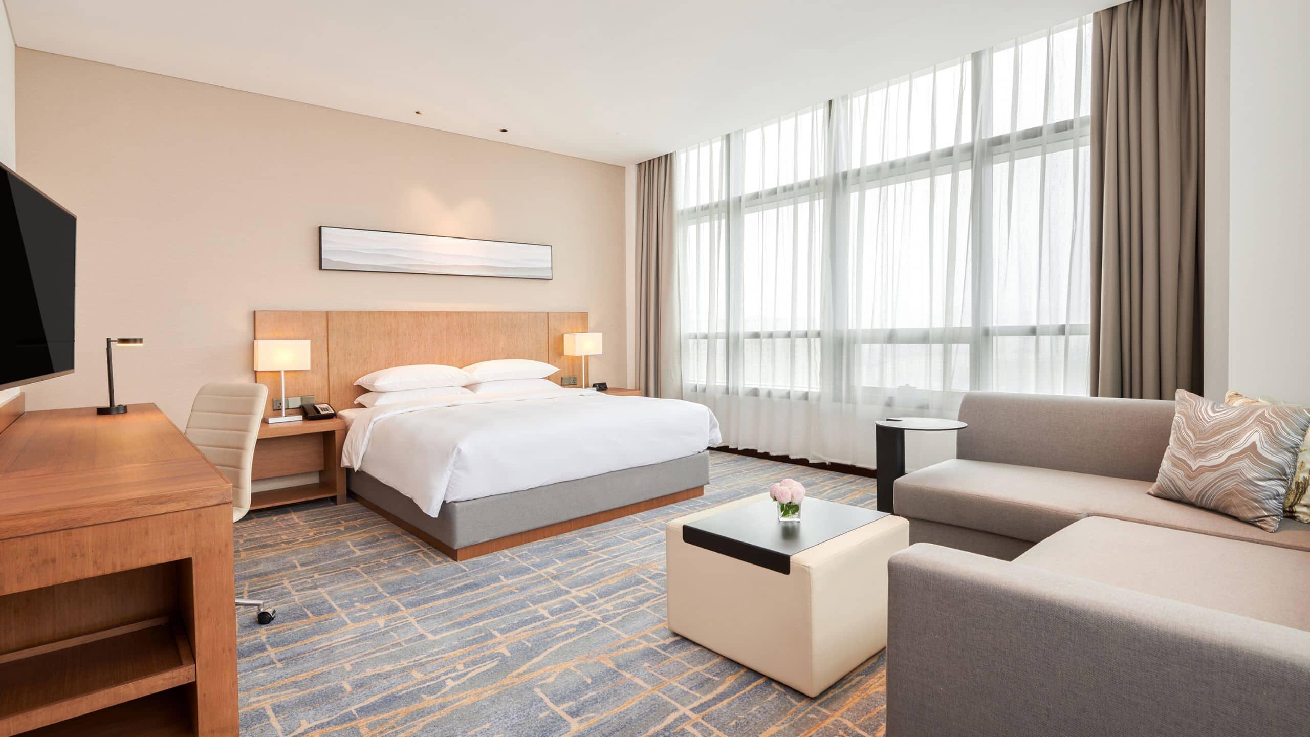 Quadruple King Size Bed