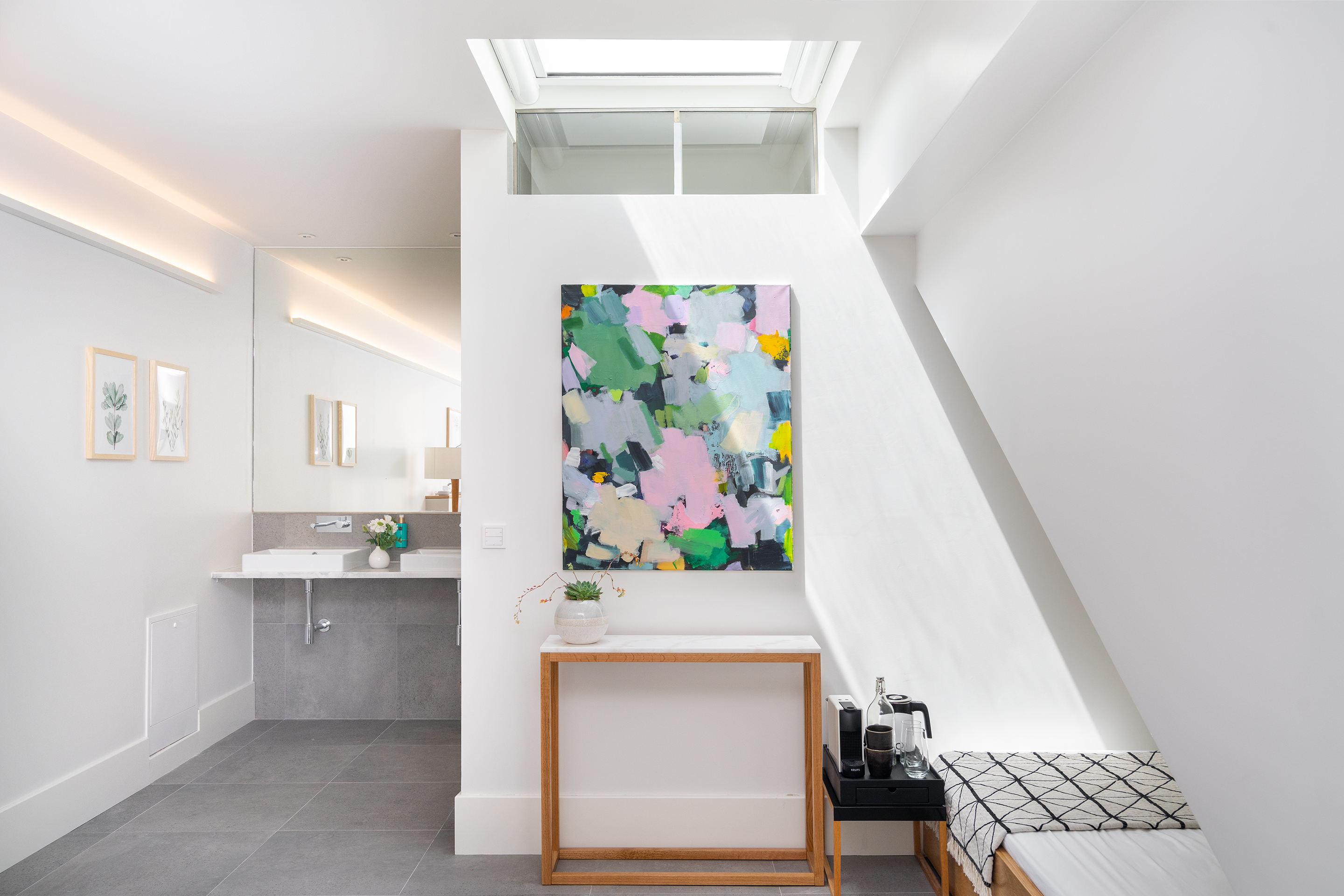 Home Eight Bedrooms with More Than Three Bathrooms