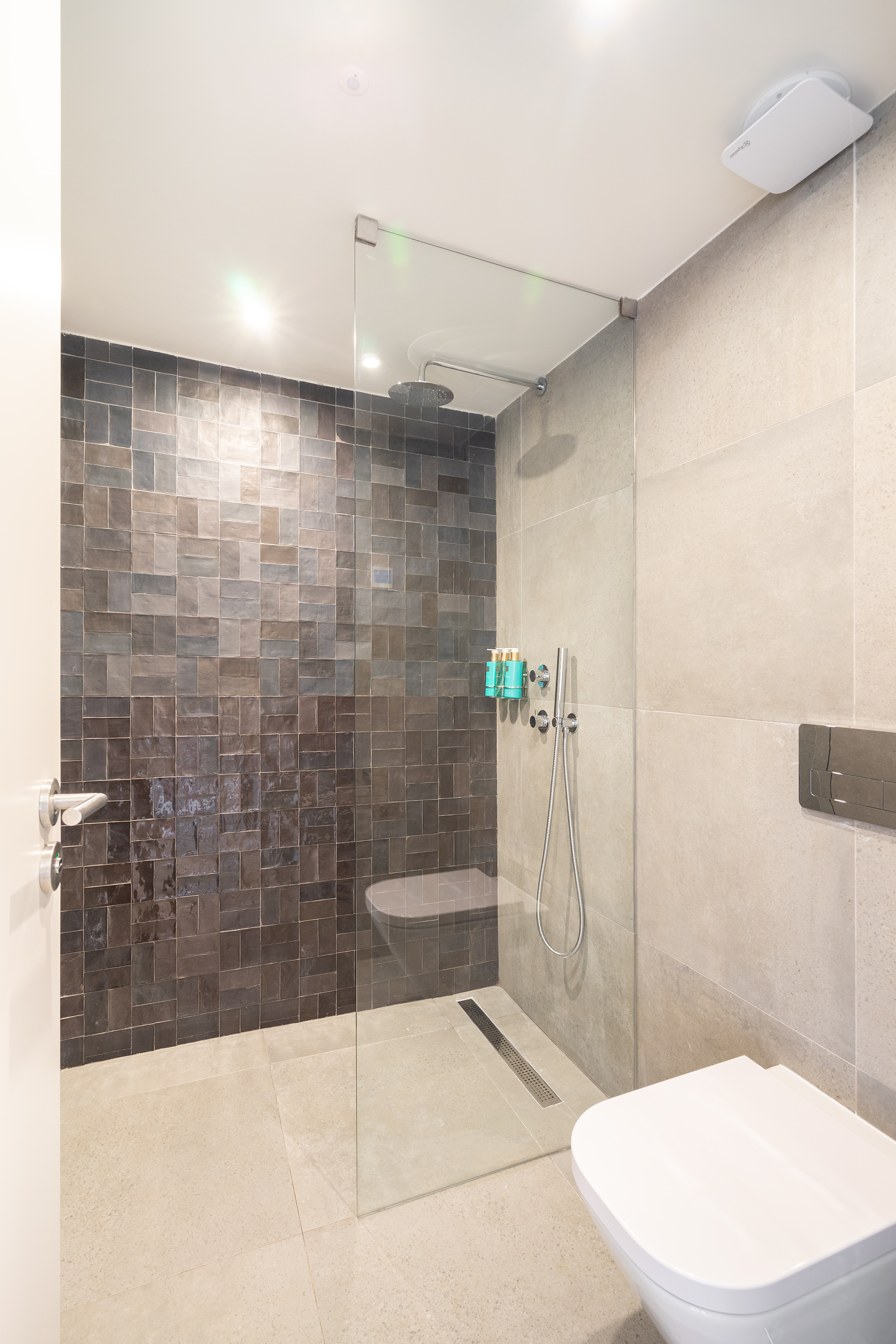 Suite Garden View King Bed