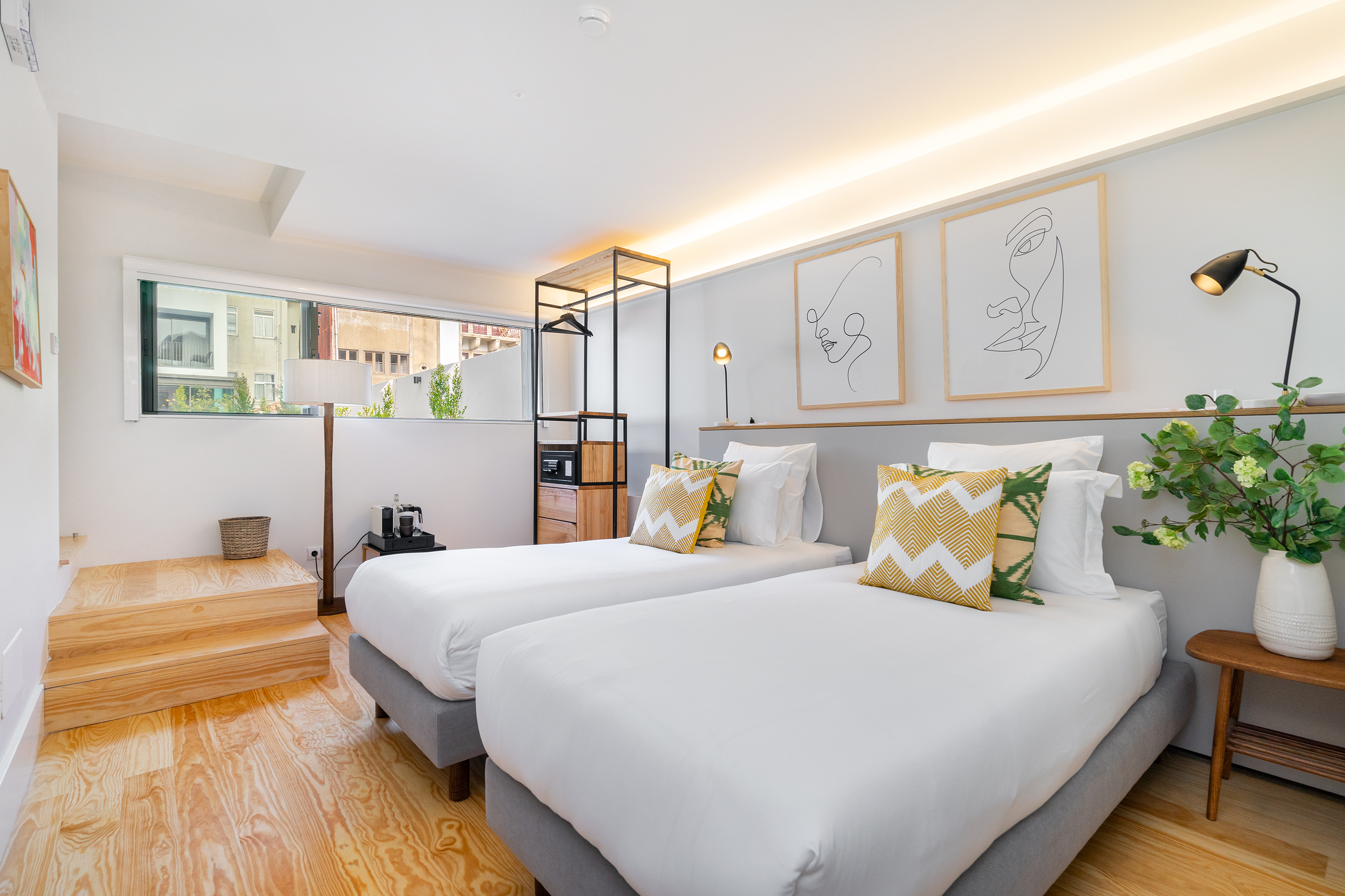 Suite Garden View King Bed