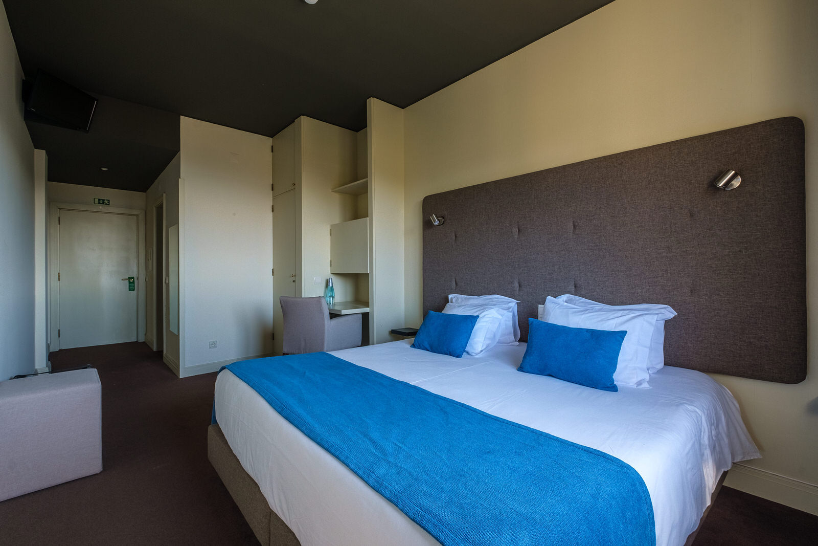 Double or Twin Deluxe