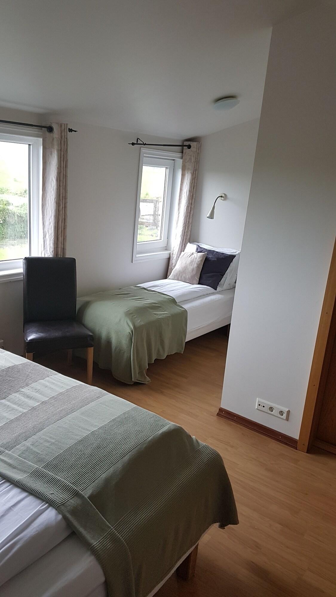 Double or Twin Queen Size Bed