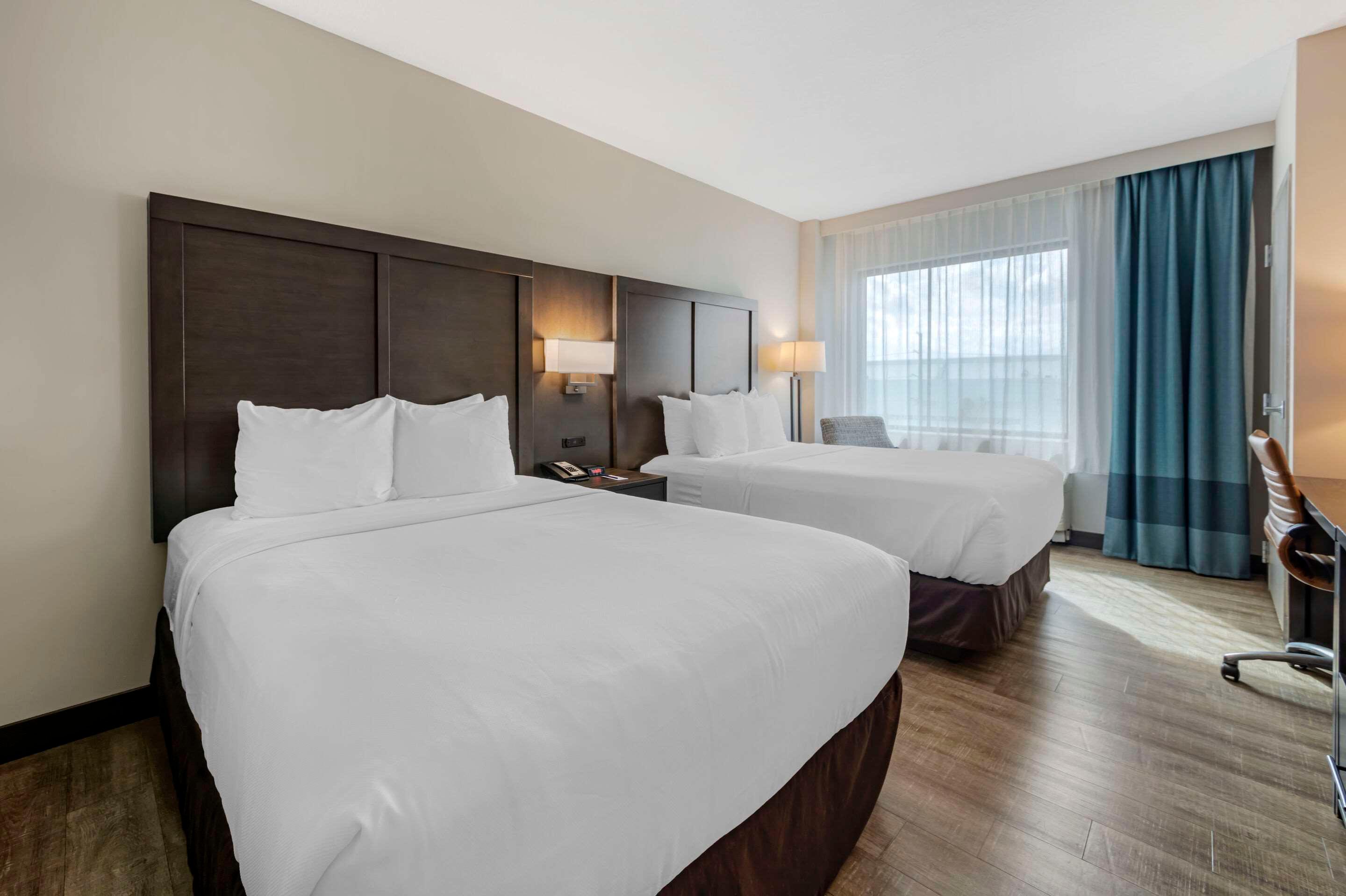 Double Two Queen Beds Non Smoking