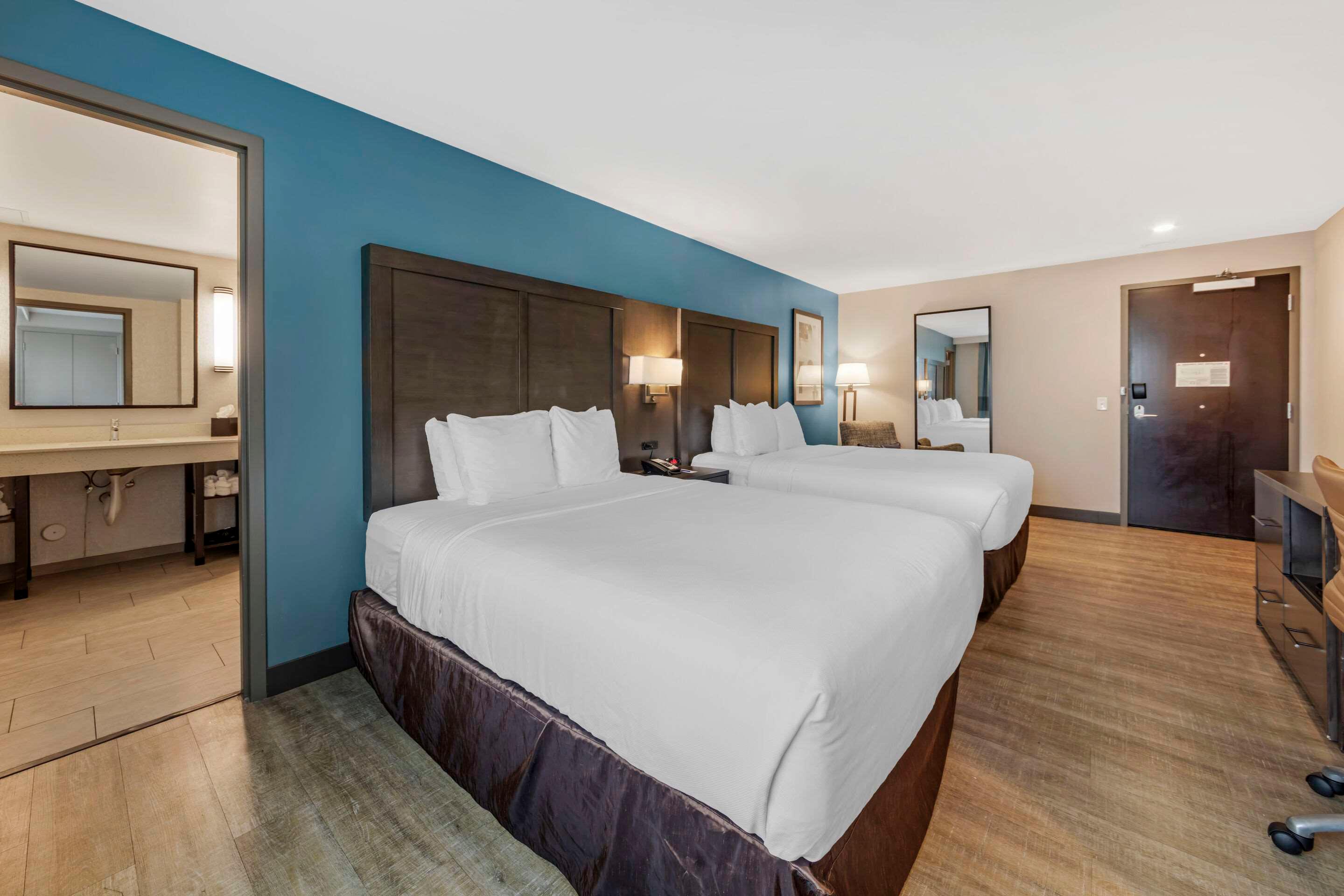 Double Two Queen Beds