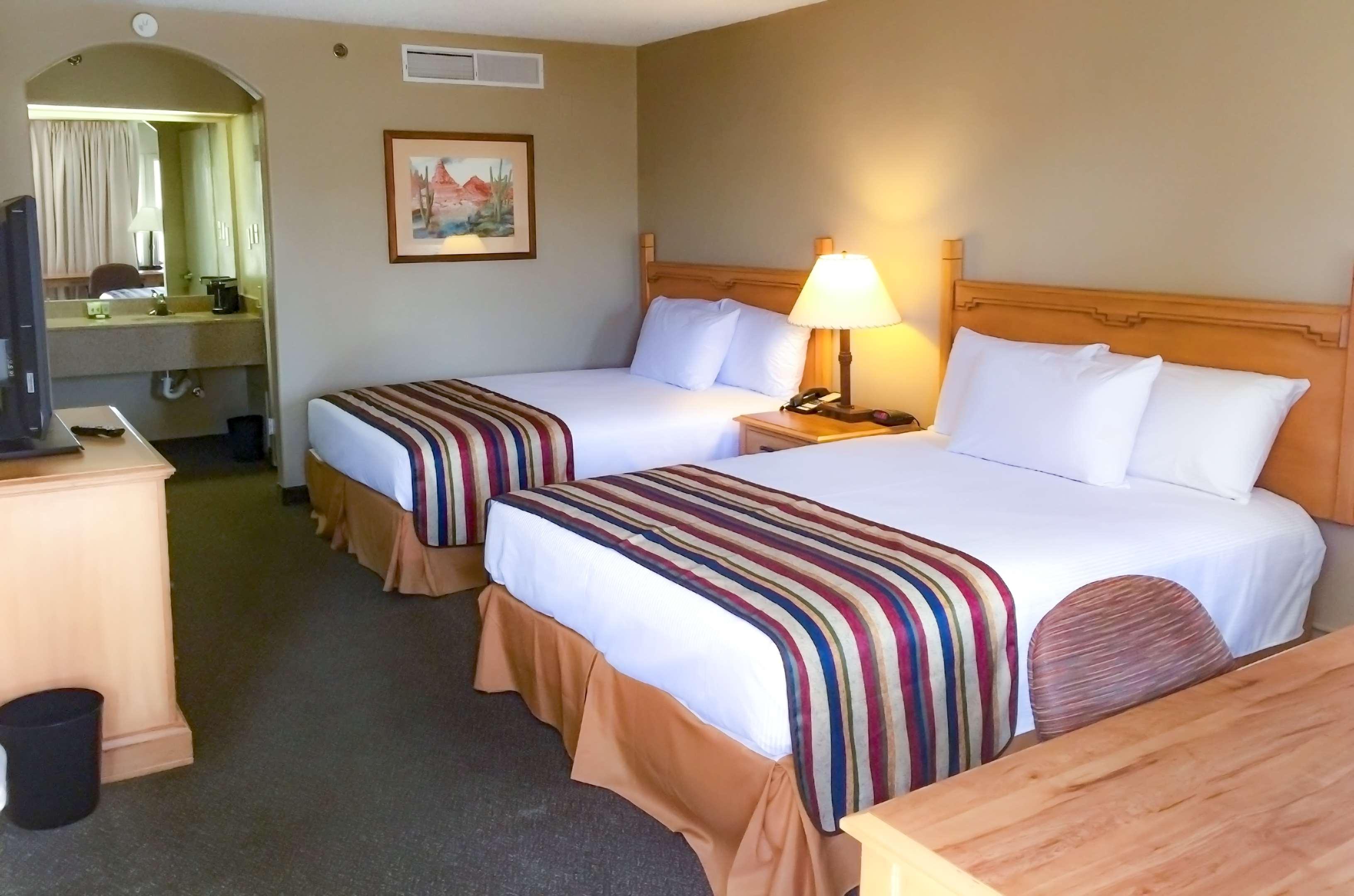 Room Two Double Beds Non Smoking