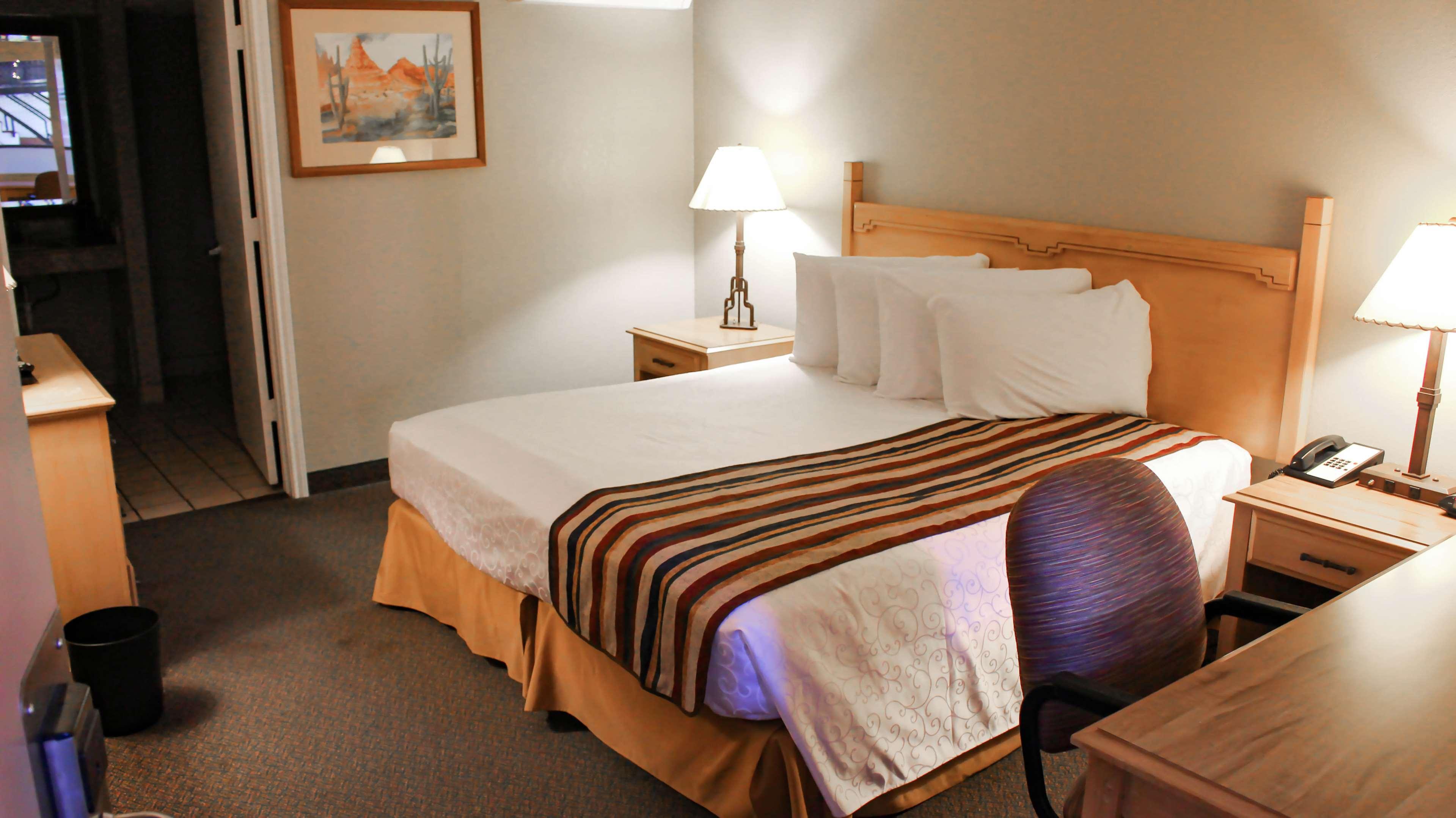 Room King Bed Non Smoking